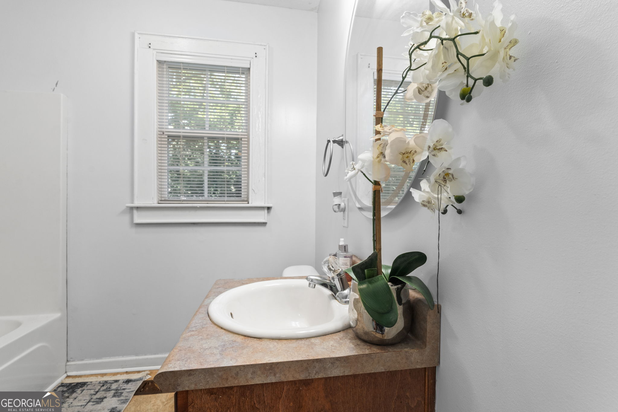 2668 Suwanee Avenue Property Photo 16