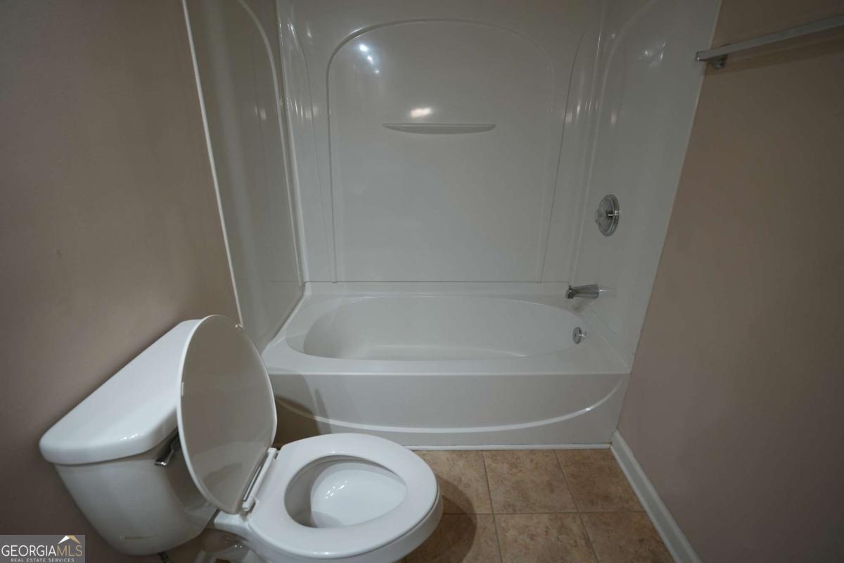 1577 River Main Court Property Photo 15