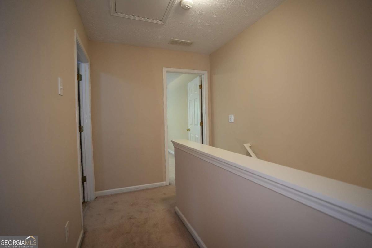 1577 River Main Court Property Photo 26