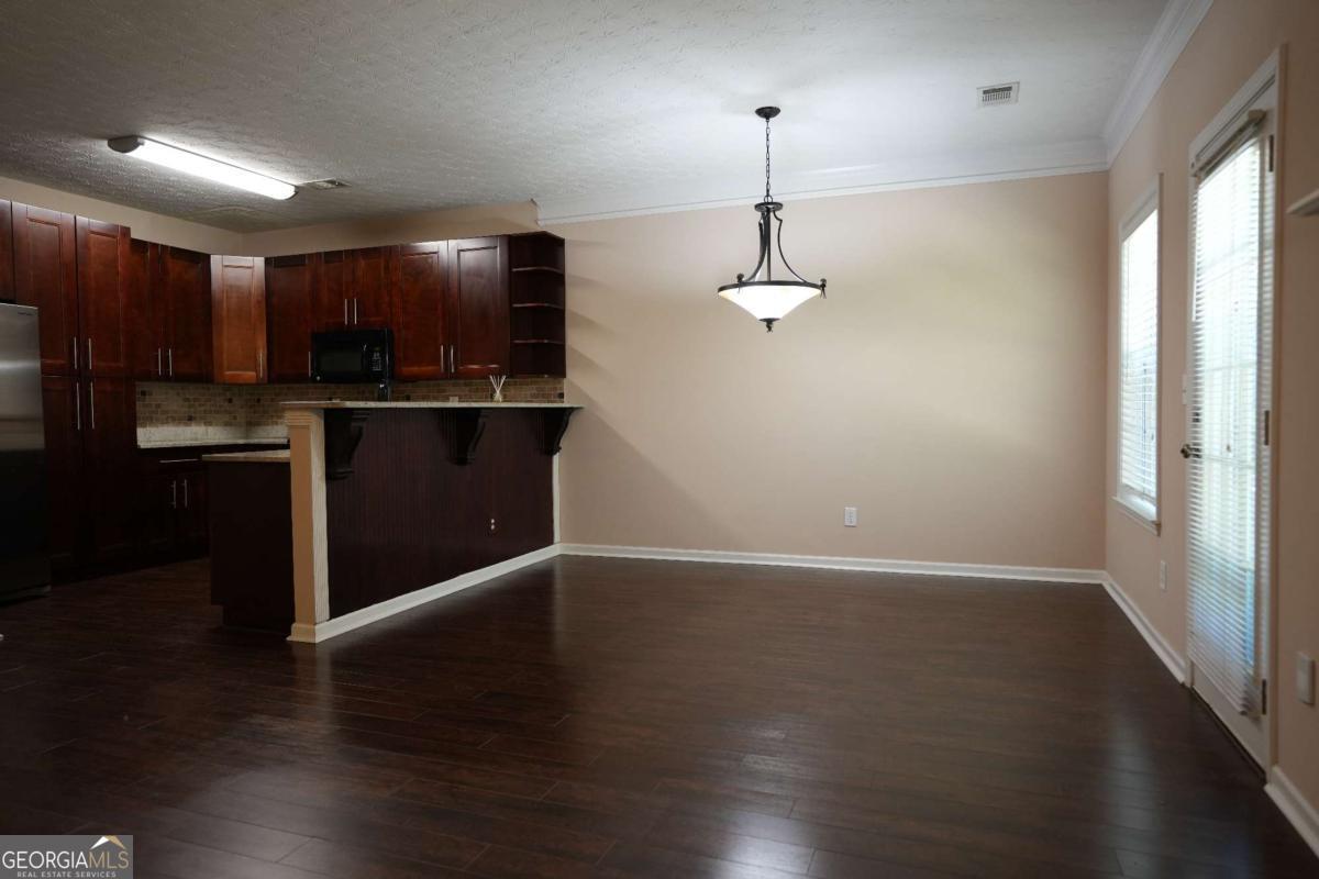 1577 River Main Court Property Photo 39