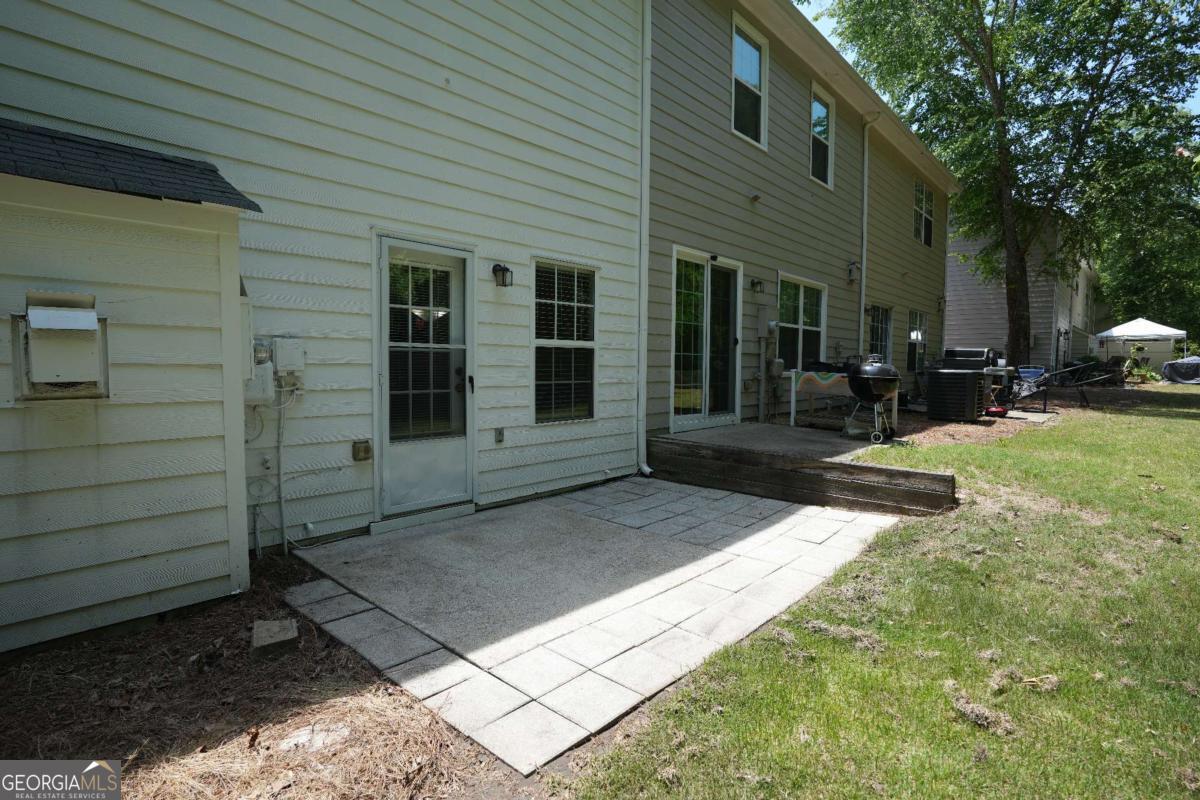 1577 River Main Court Property Photo 46