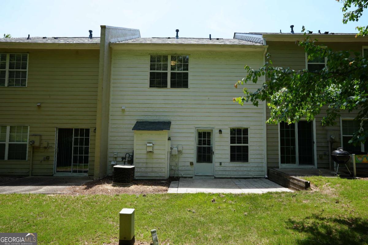 1577 River Main Court Property Photo 47