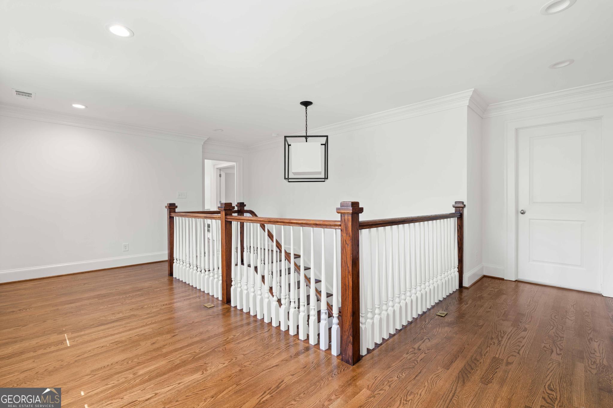 1131 Rosedale Drive Ne Property Photo 29