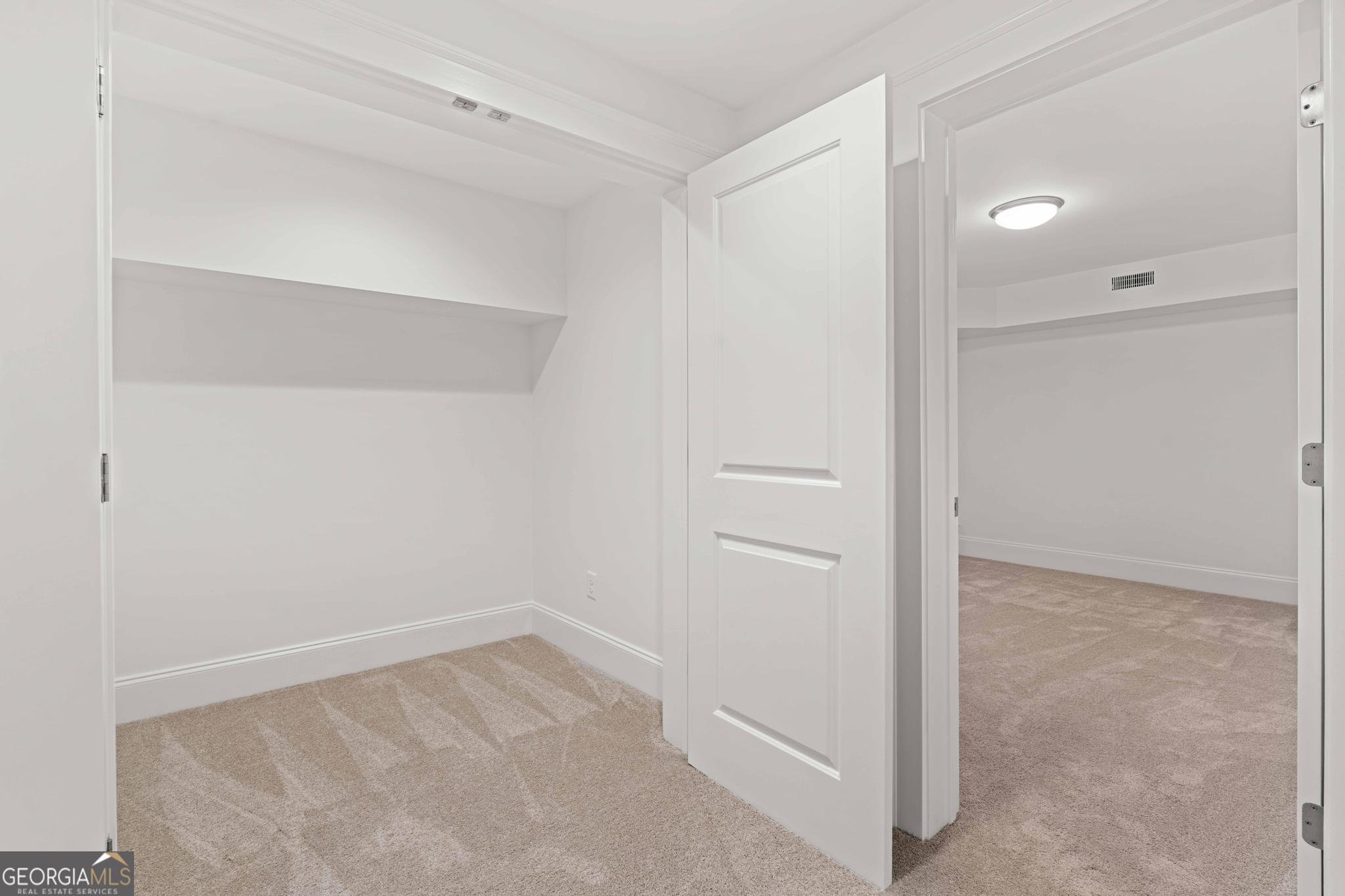 1131 Rosedale Drive Ne Property Photo 47