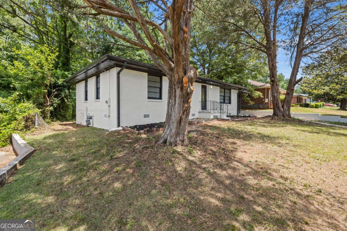 1673 Flintwood Drive Se Property Photo 22