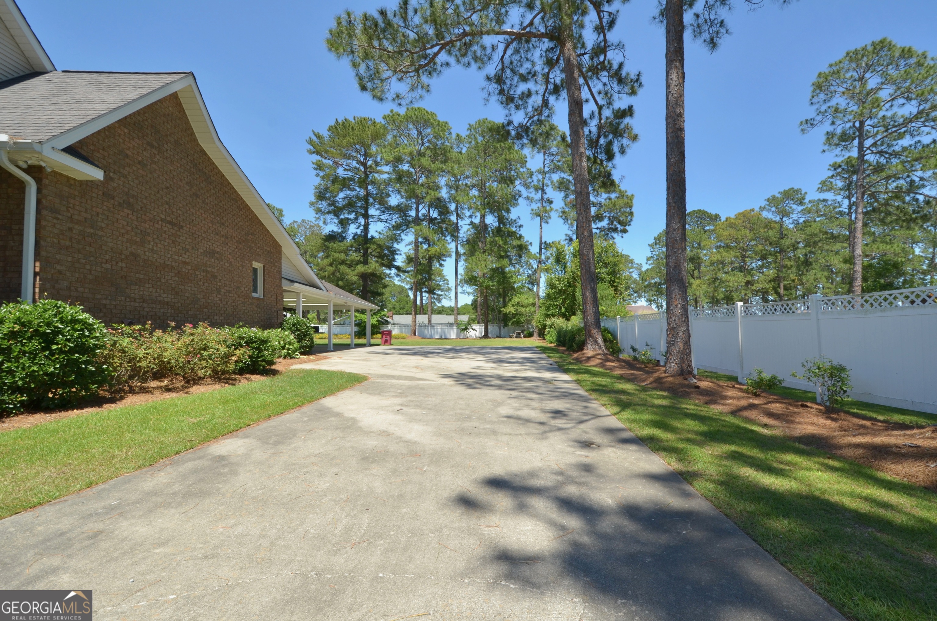 121 Jessup Street Property Photo 7