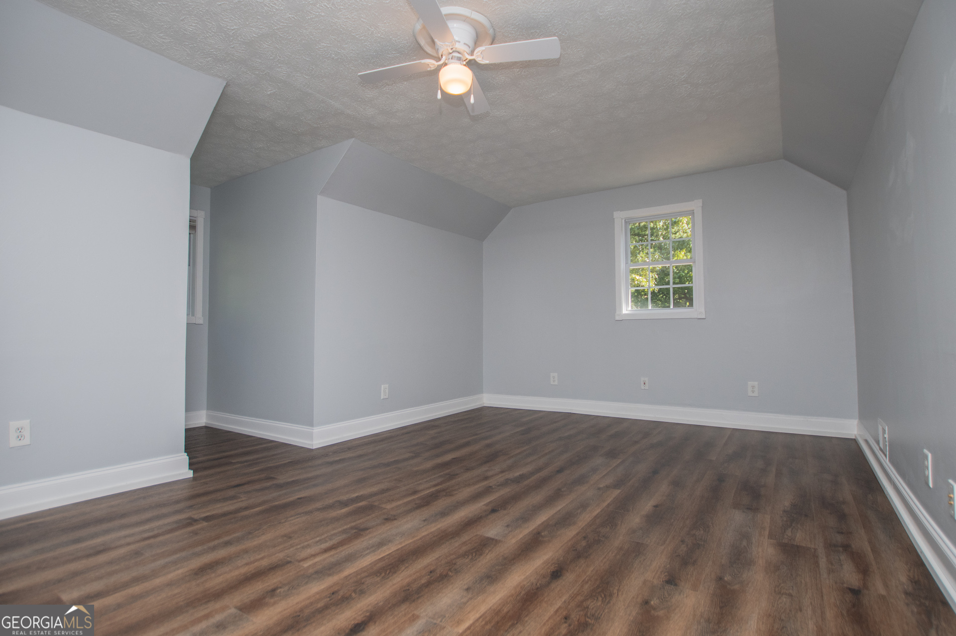 8291 E Highway 5 Property Photo 40
