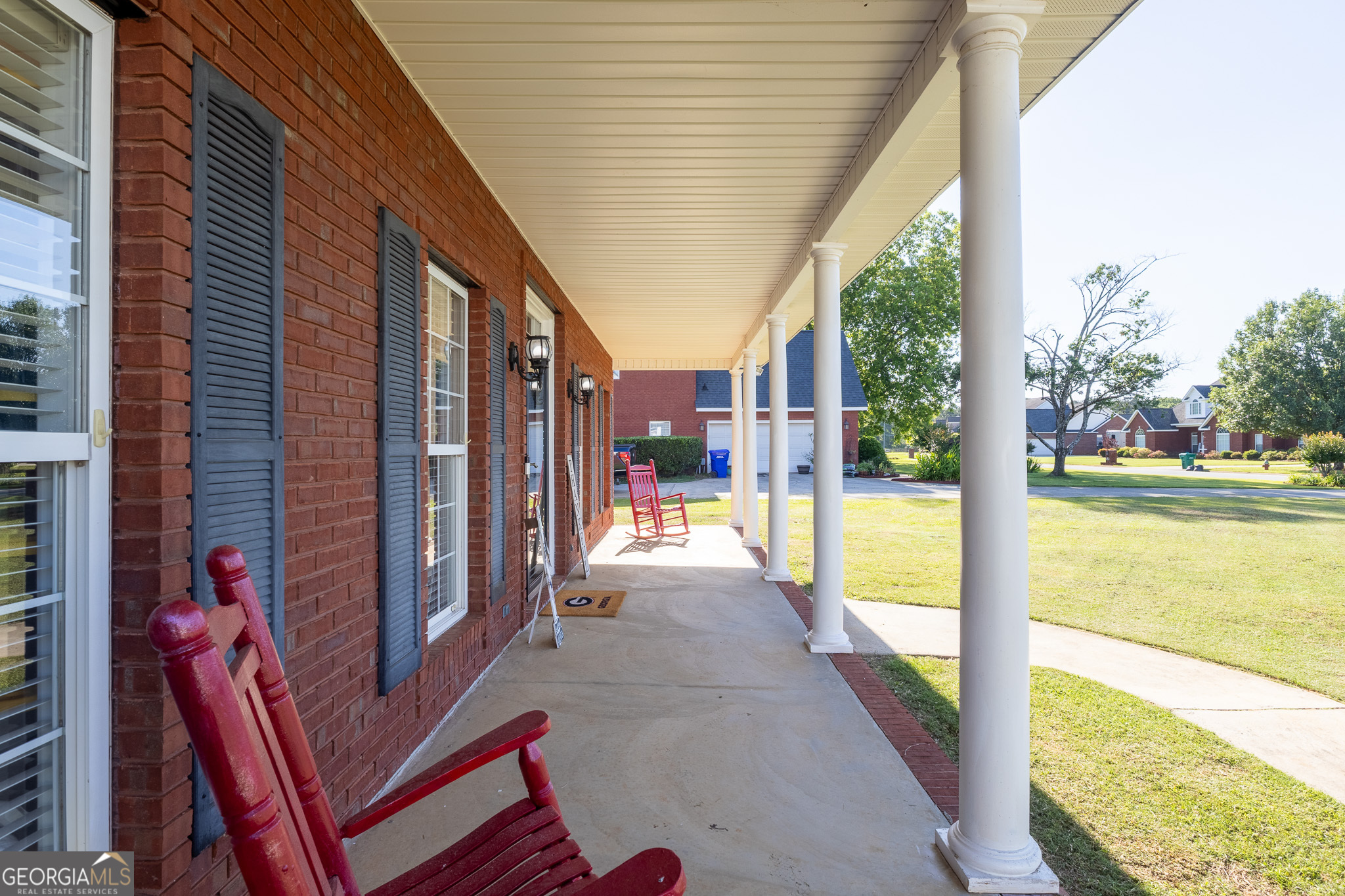 110 Westward Point Property Photo 2