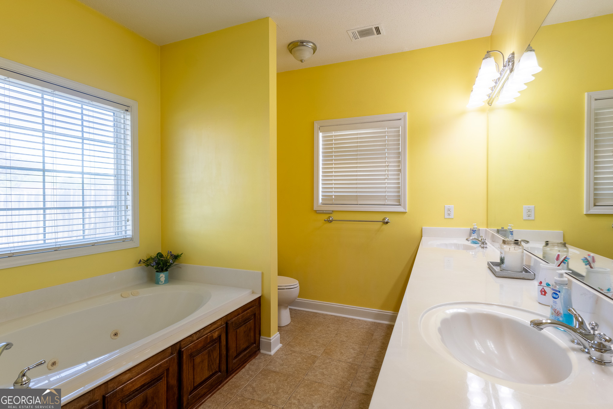 110 Westward Point Property Photo 19