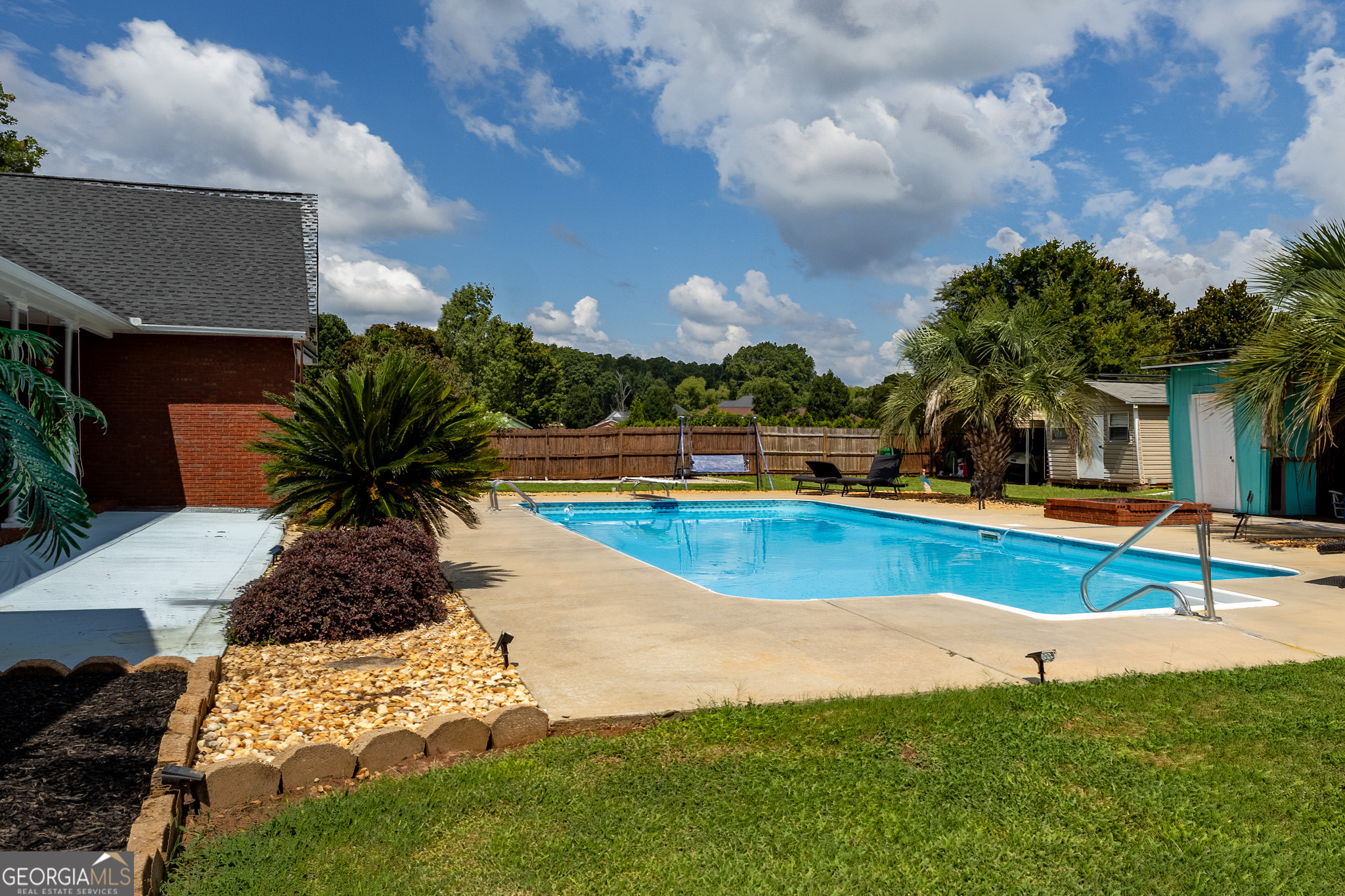 110 Westward Point Property Photo 32