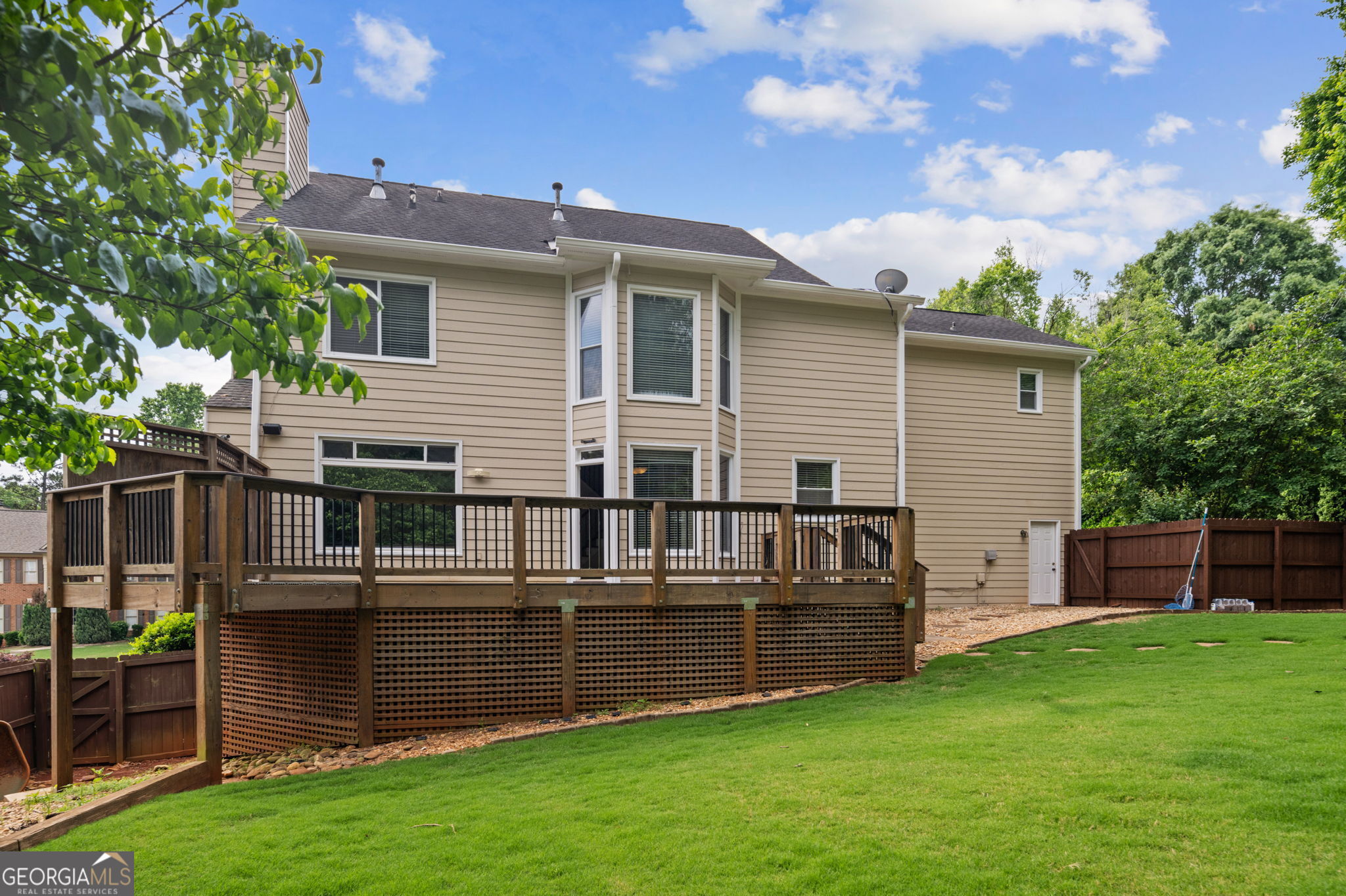390 Woodbrook Way Property Photo 5
