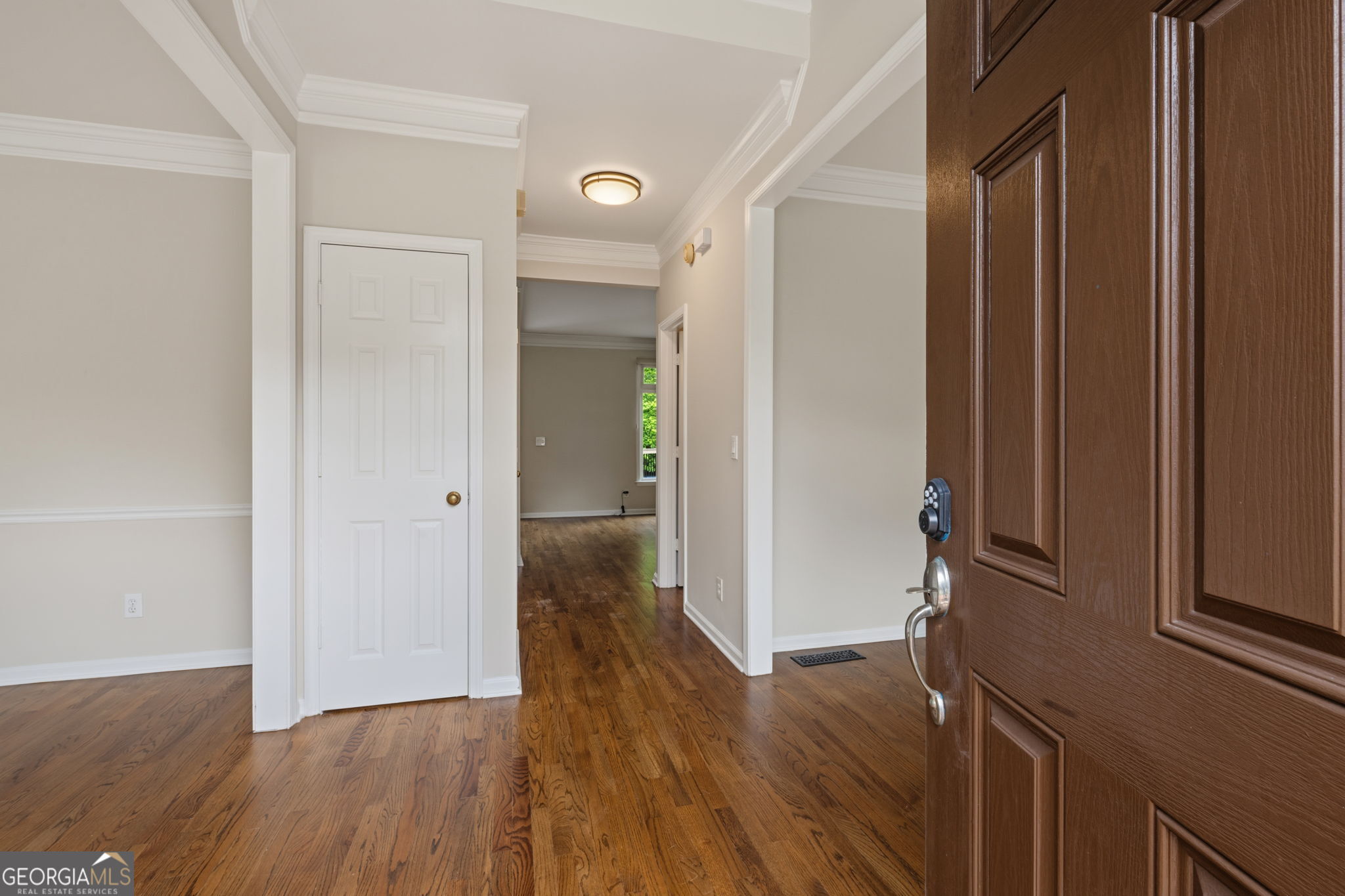 390 Woodbrook Way Property Photo 8