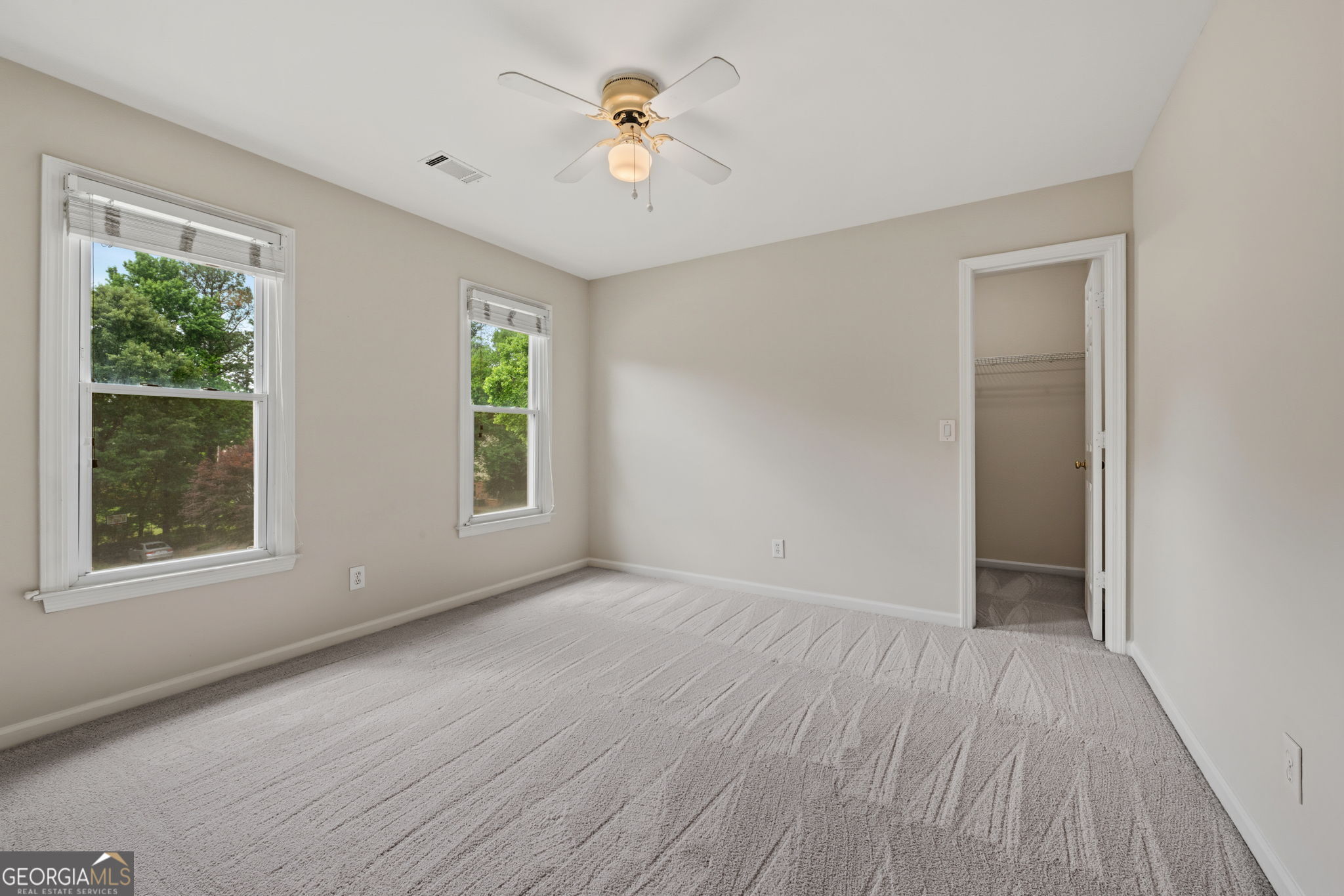390 Woodbrook Way Property Photo 27