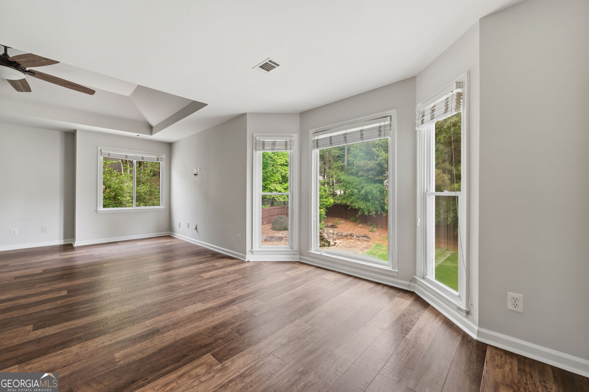 390 Woodbrook Way Property Photo 34