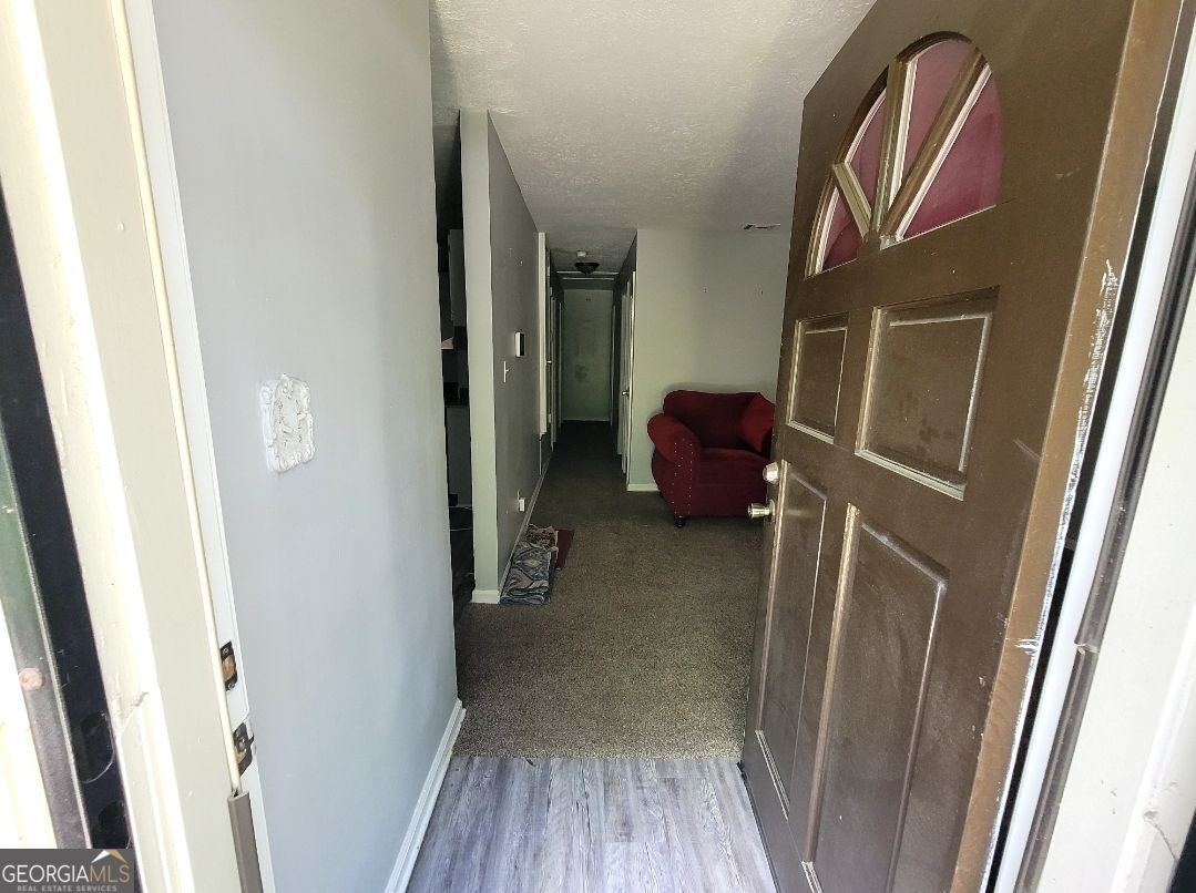 1106 E Society Avenue Property Photo 2