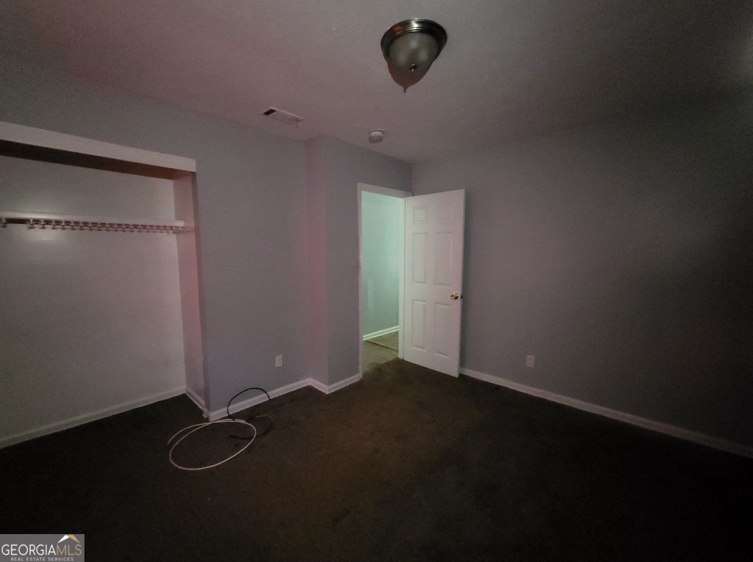 1106 E Society Avenue Property Photo 7