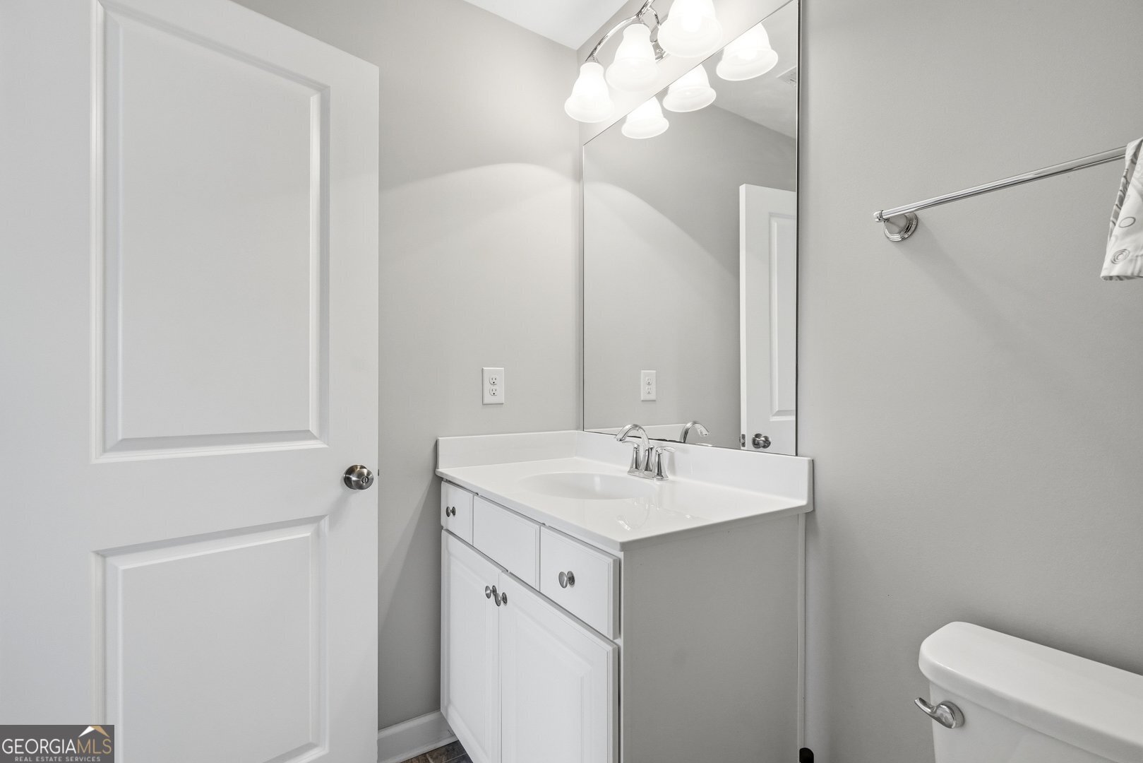 105 Delamere Place Property Photo 32