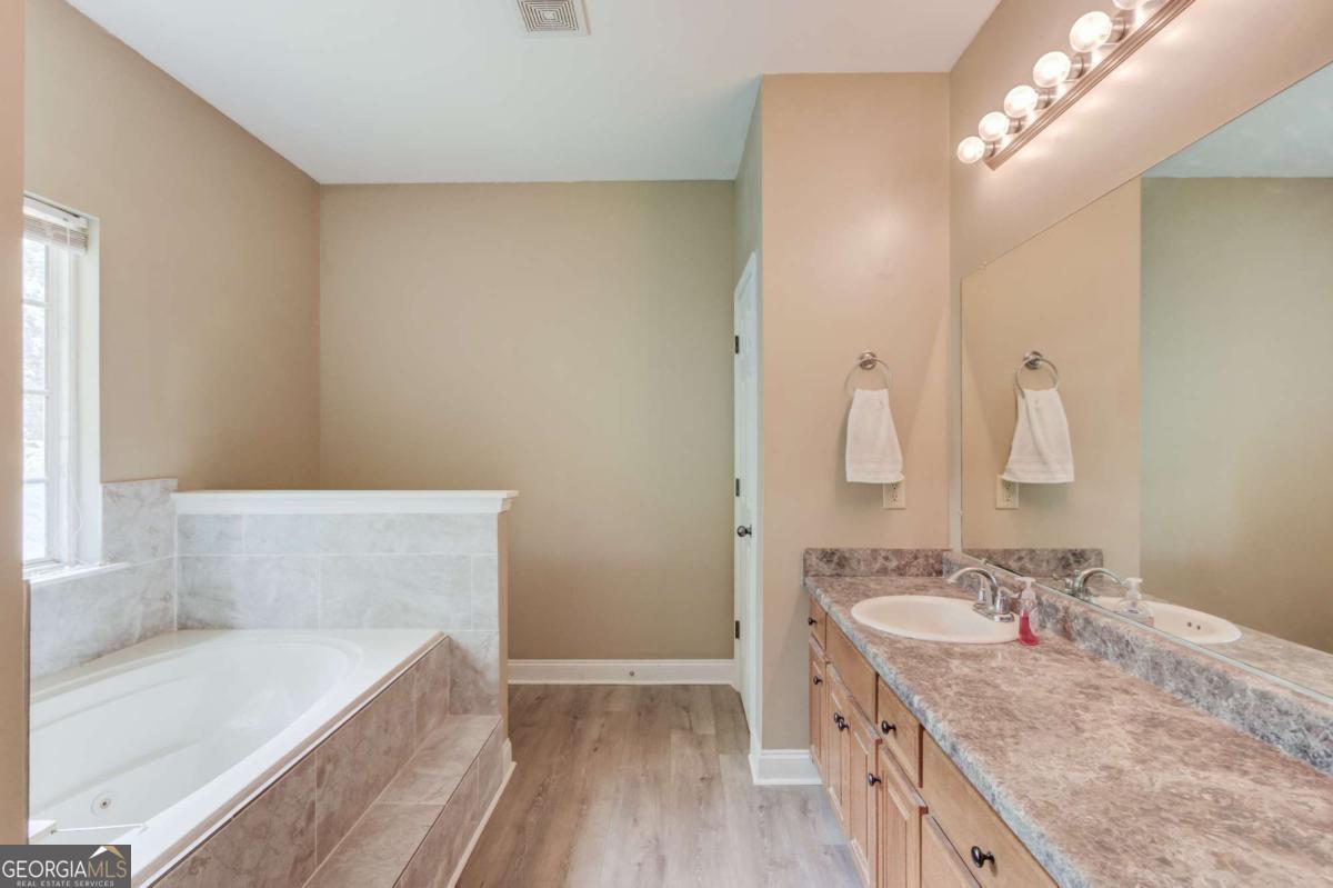 165 John Sharp Road Property Photo 15