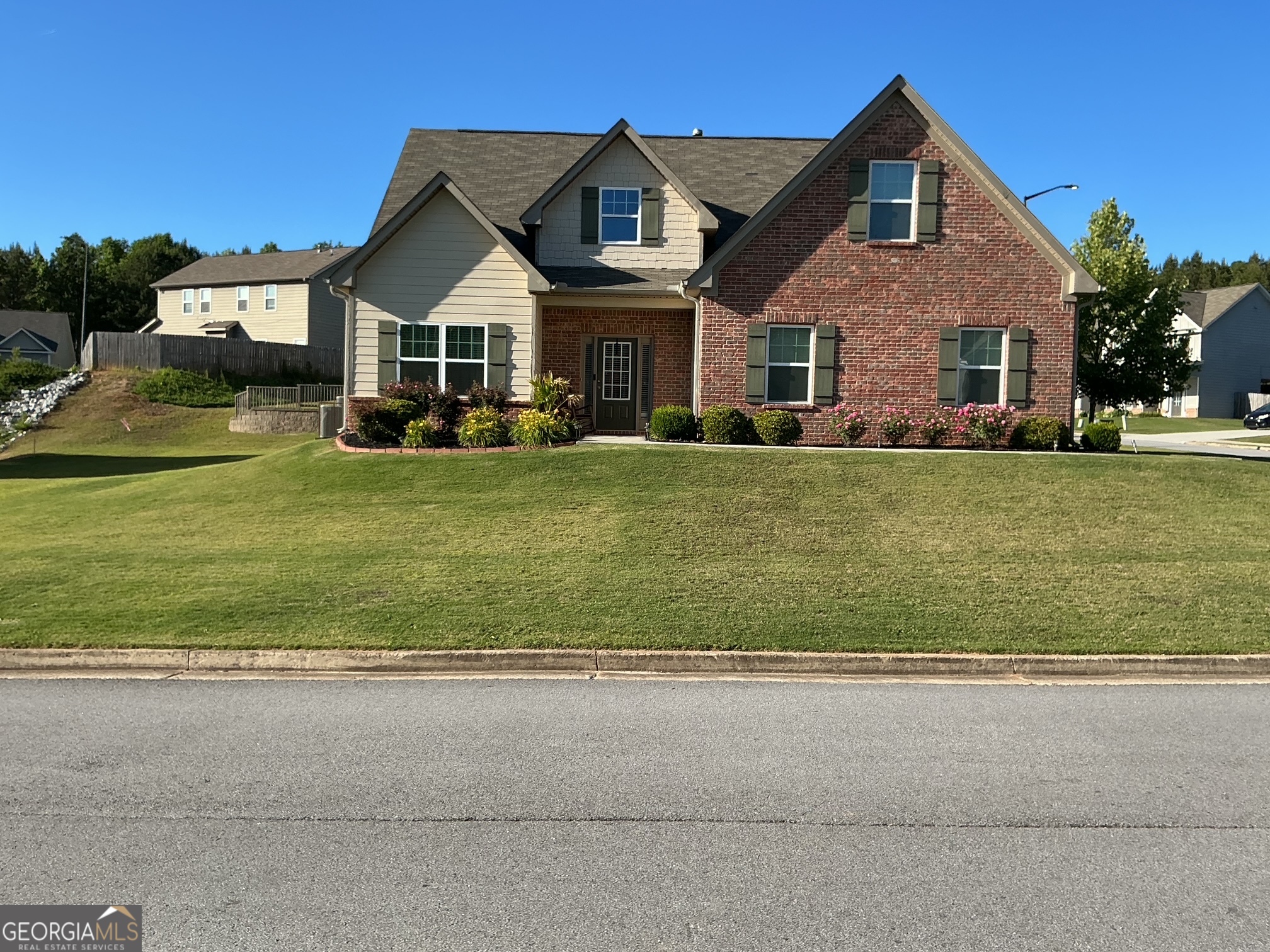 17 Camden Lake Way Property Photo 1