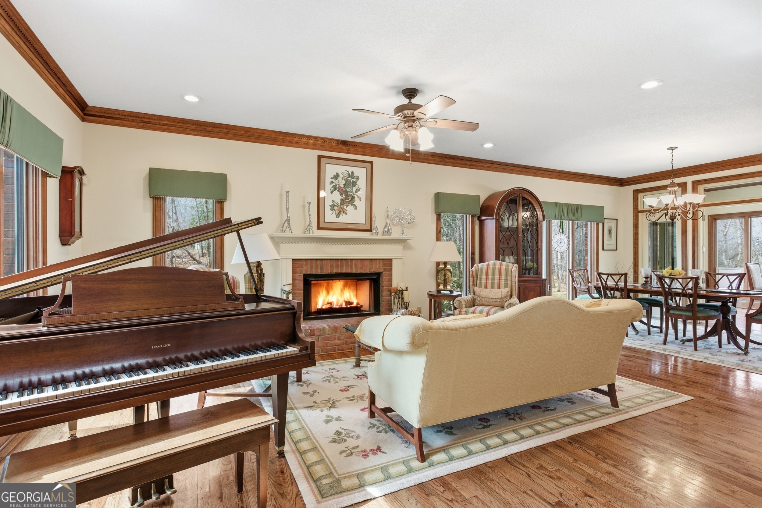 151 Ivy Street Property Photo 18