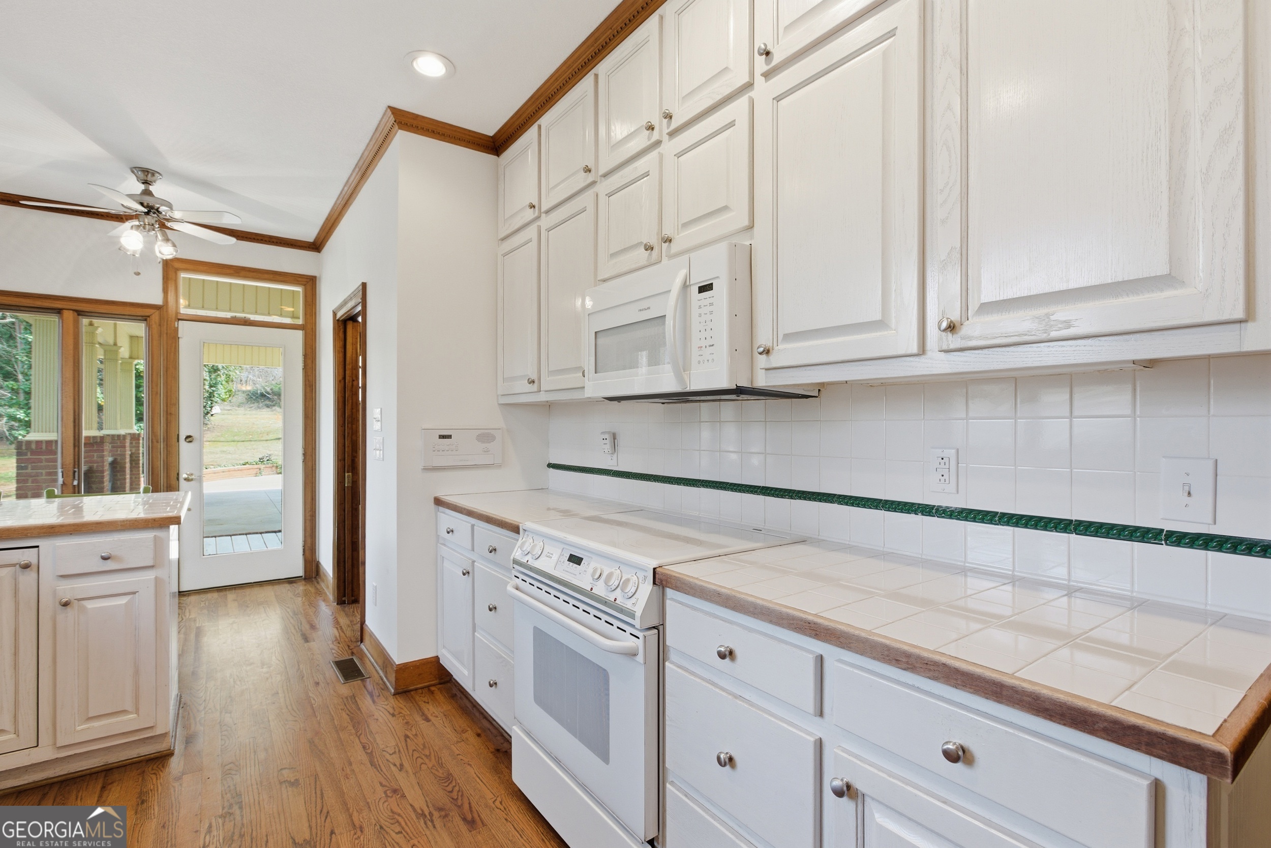 151 Ivy Street Property Photo 25