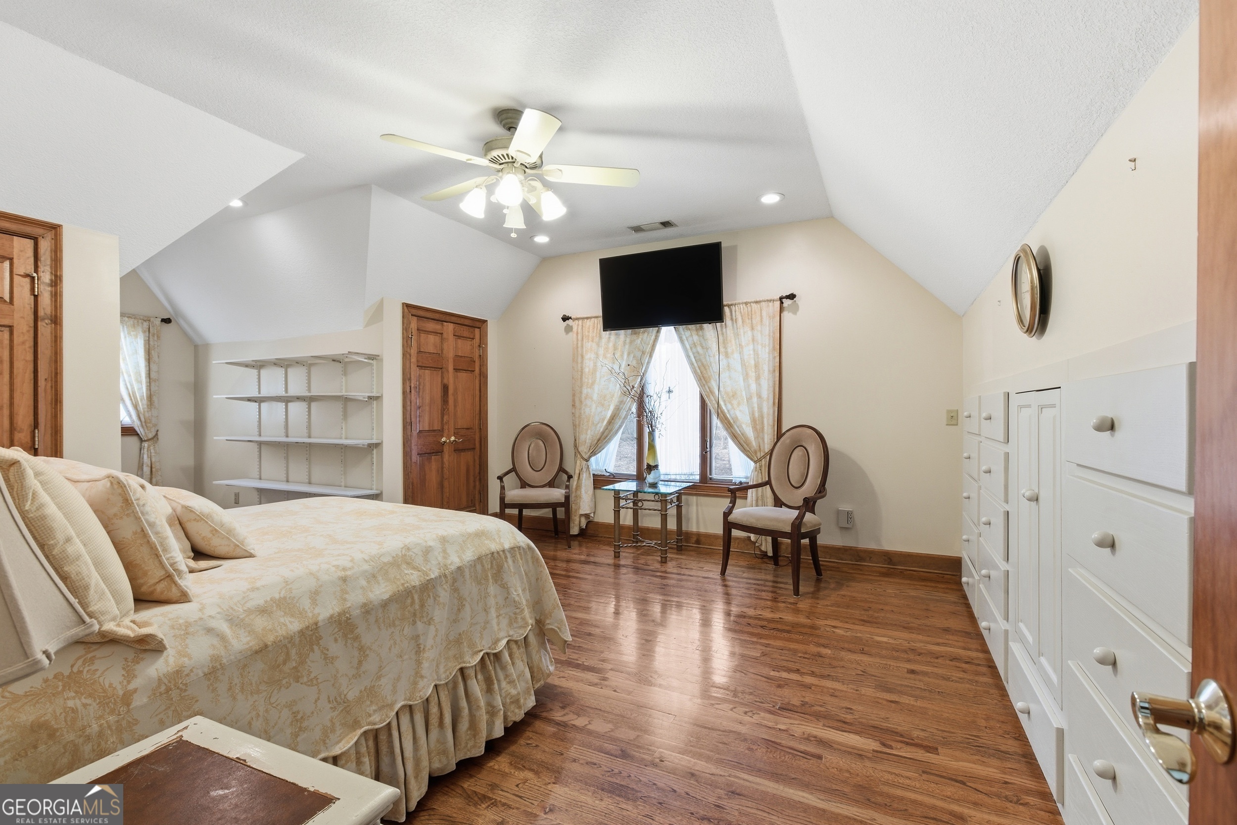 151 Ivy Street Property Photo 43
