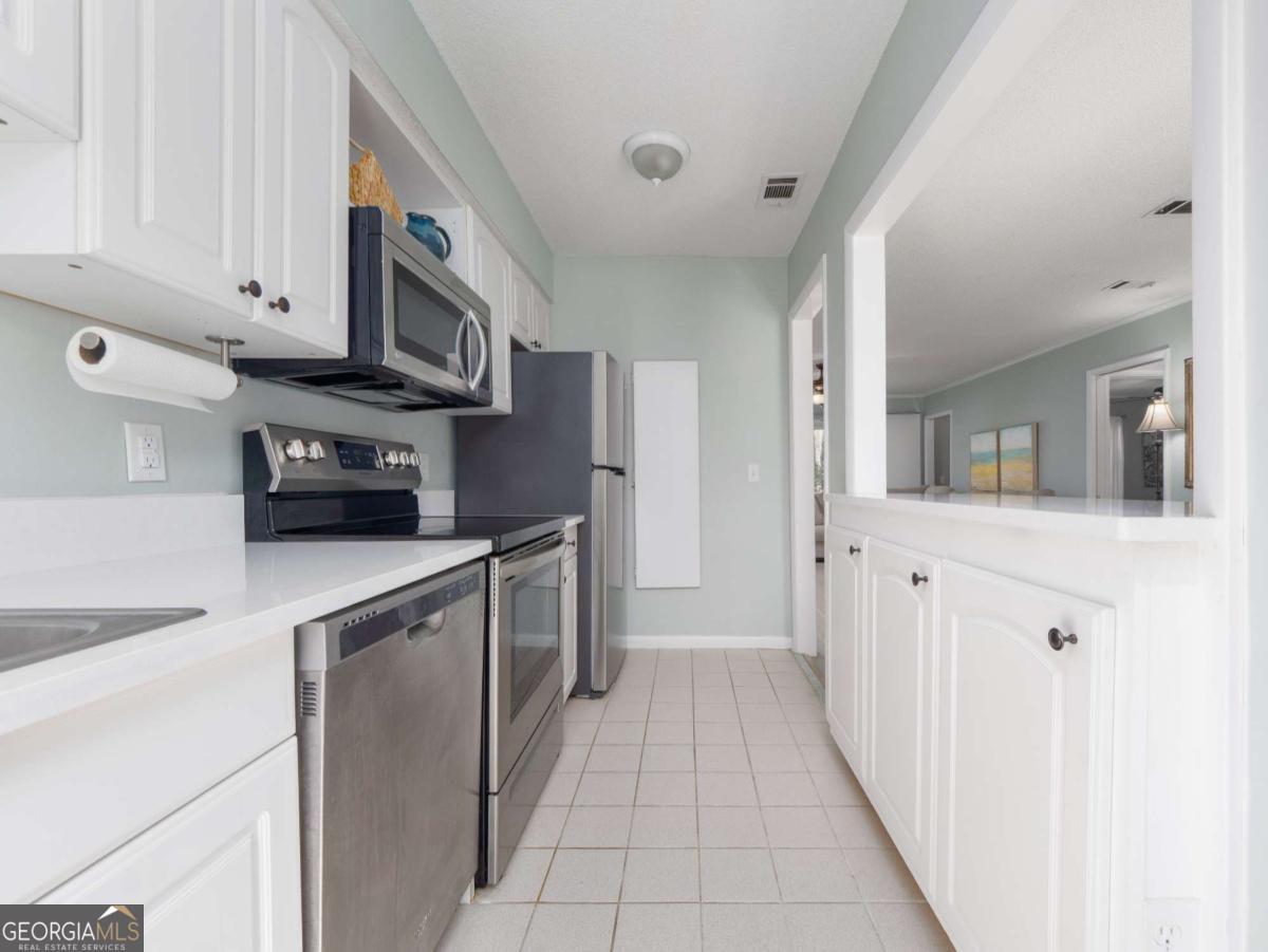 800 Mallery Street Property Photo 15