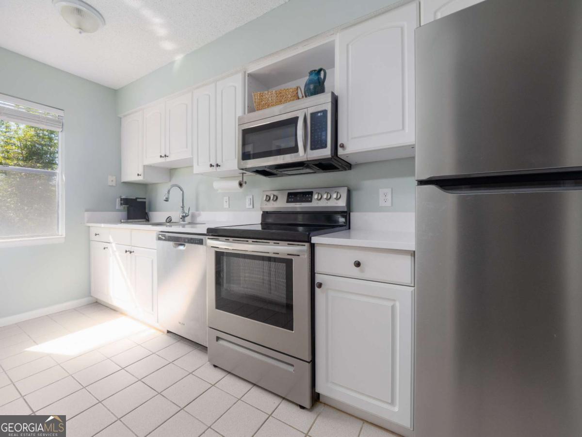 800 Mallery Street Property Photo 16