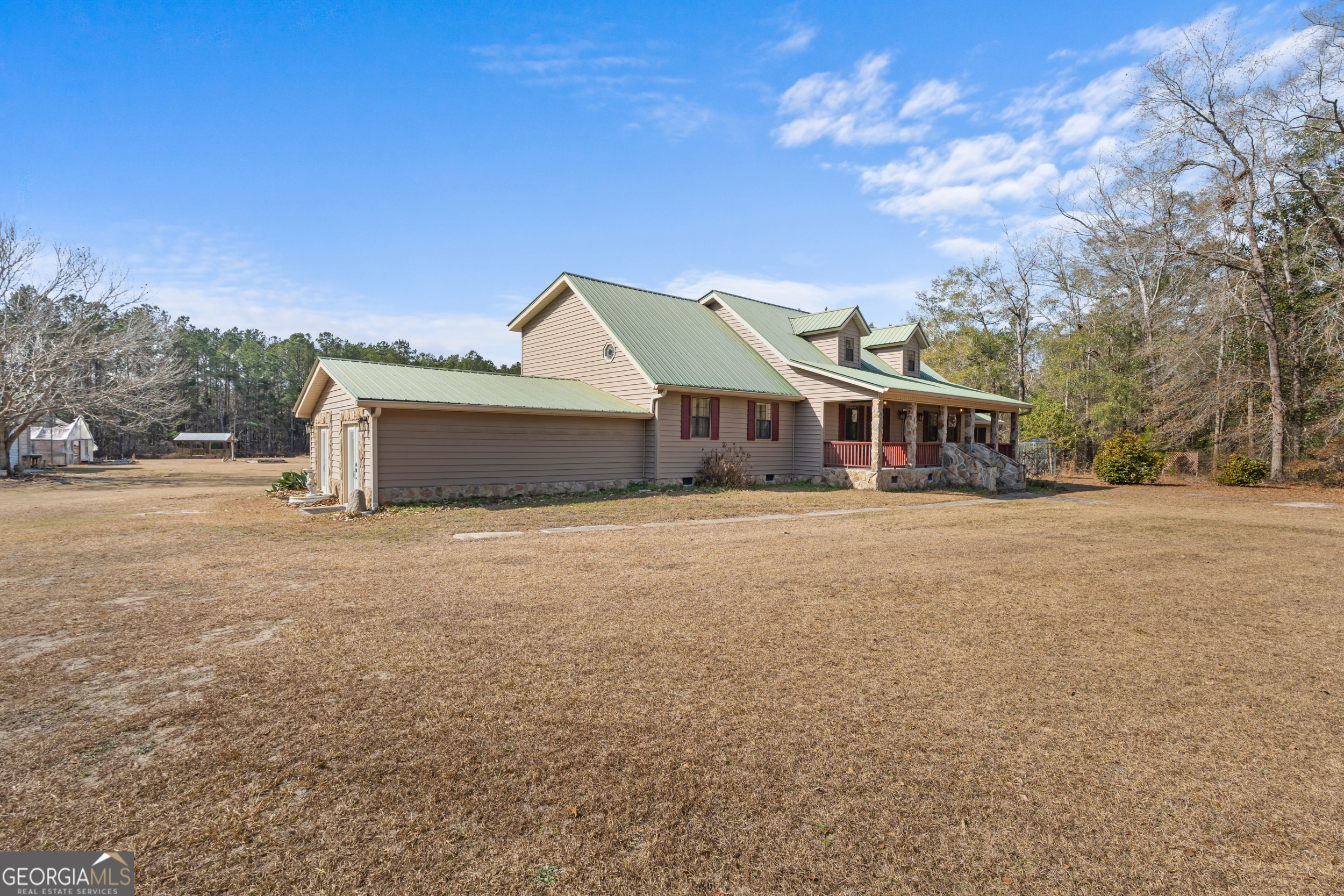 549 Kendricks Road Property Photo 2