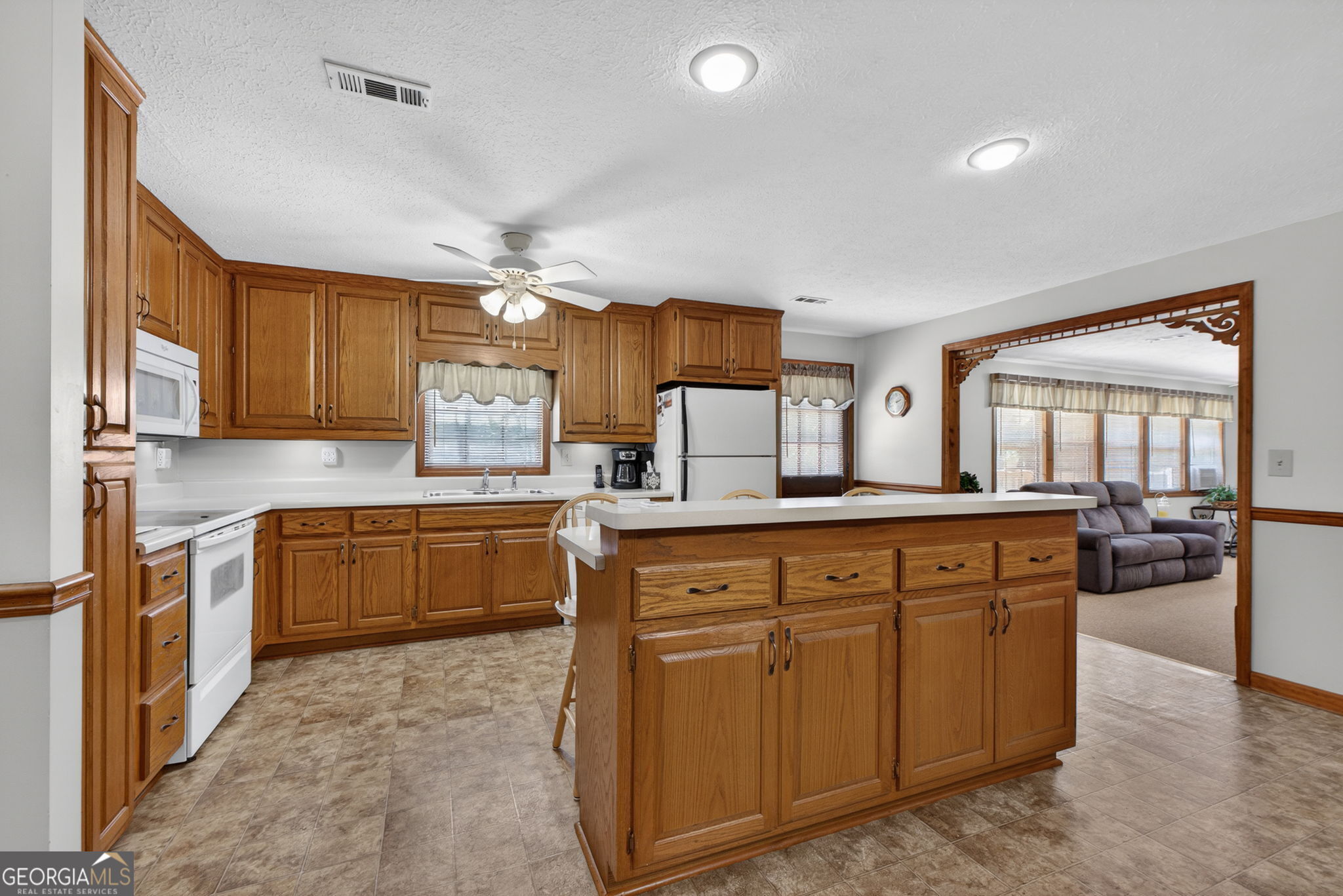 100 Bass Circle Property Photo 13