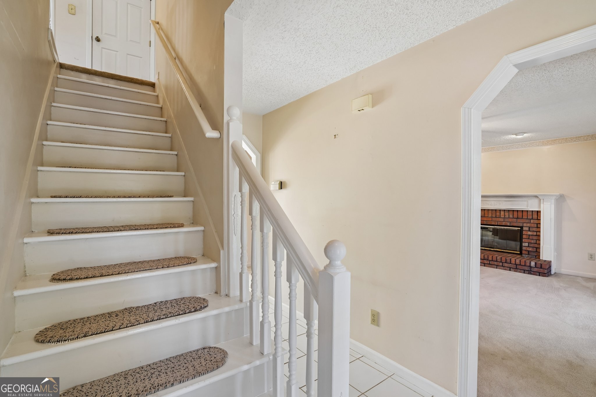 243 Abbington Way Property Photo 5