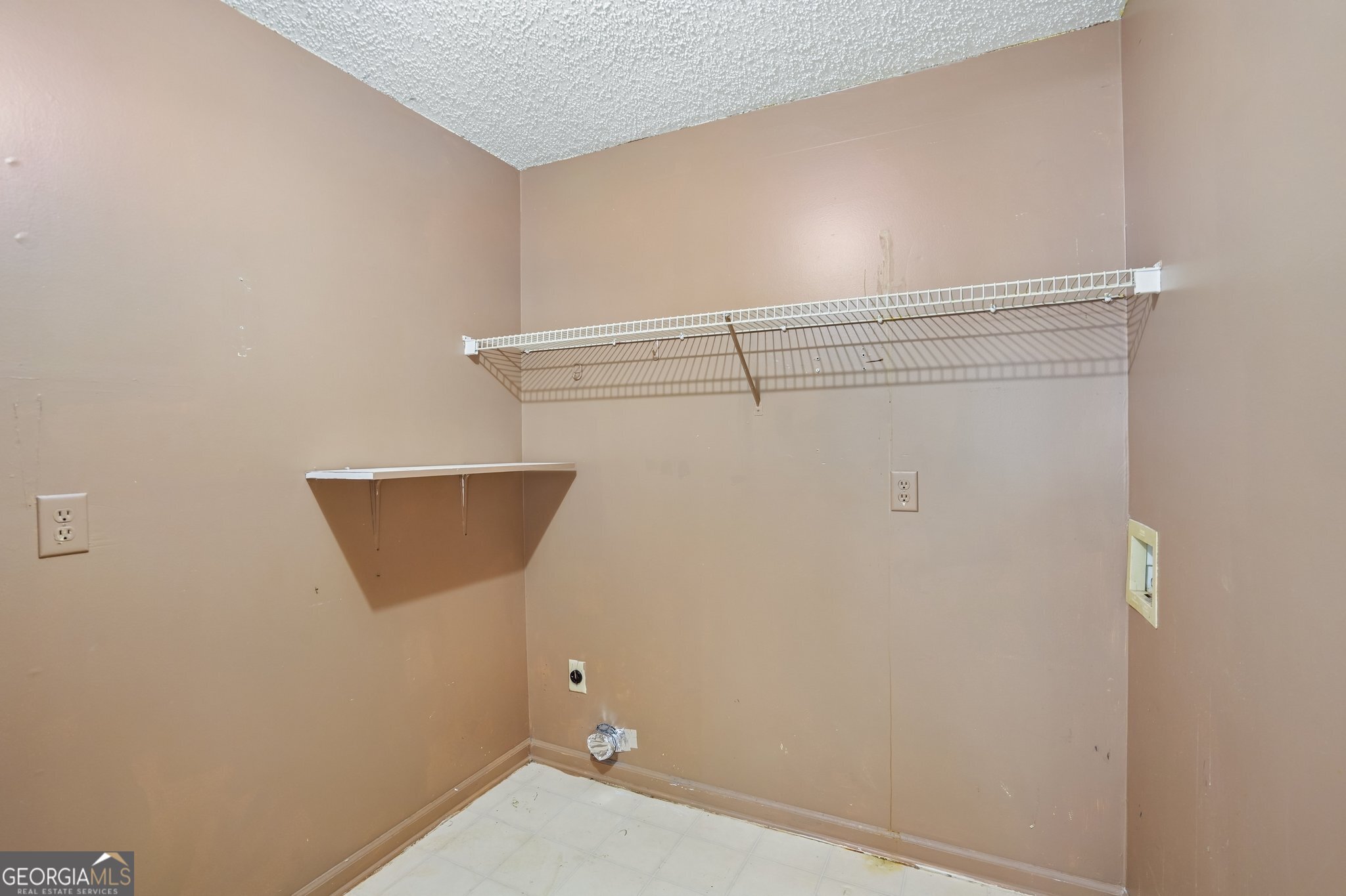 243 Abbington Way Property Photo 25