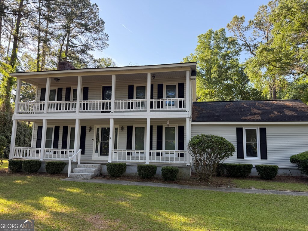 602 Holly Drive Property Photo 3