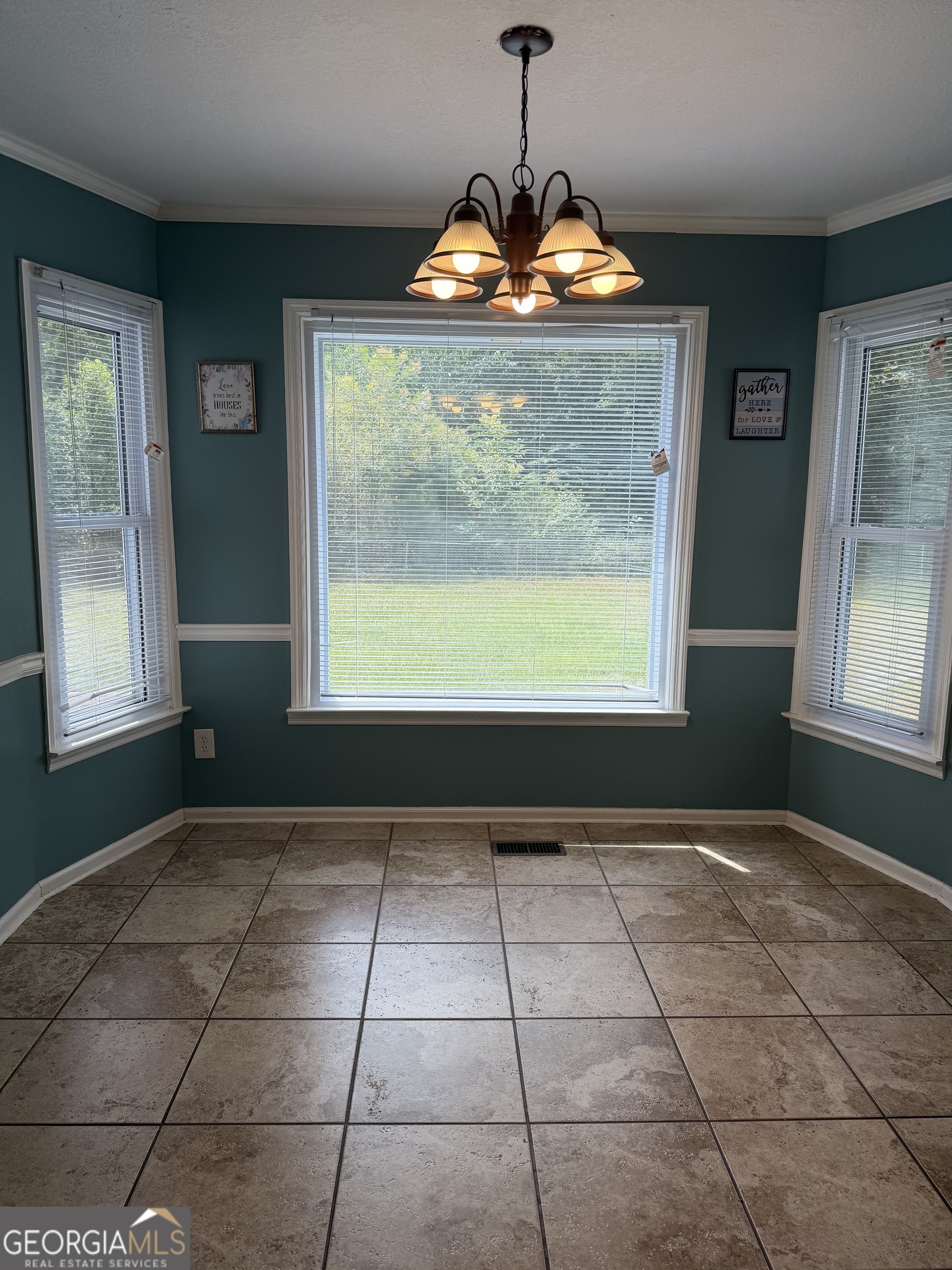 602 Holly Drive Property Photo 16