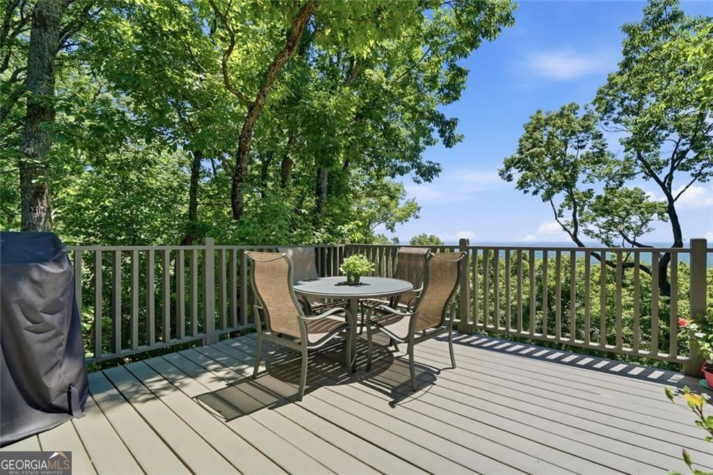 251 Panorama Point Property Photo 35