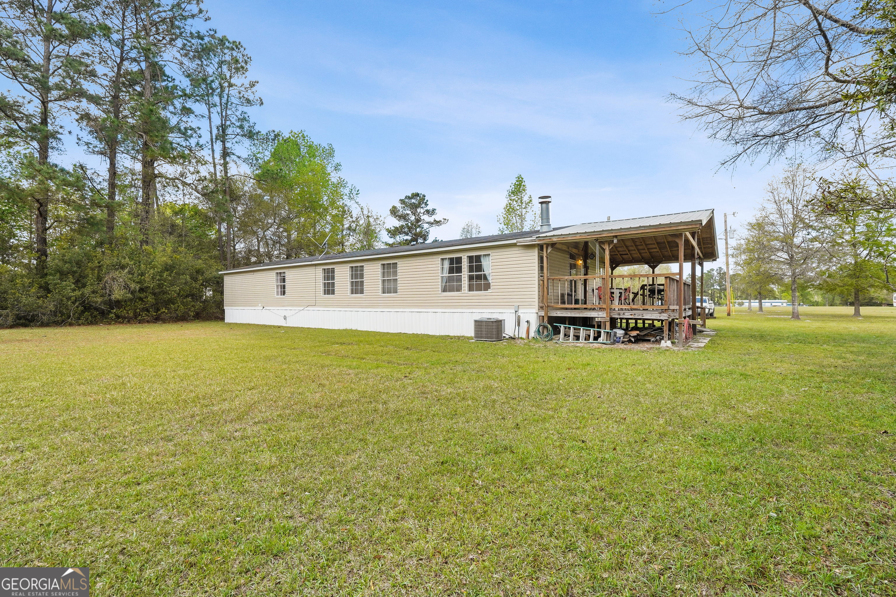1298 Lee Road Property Photo 2