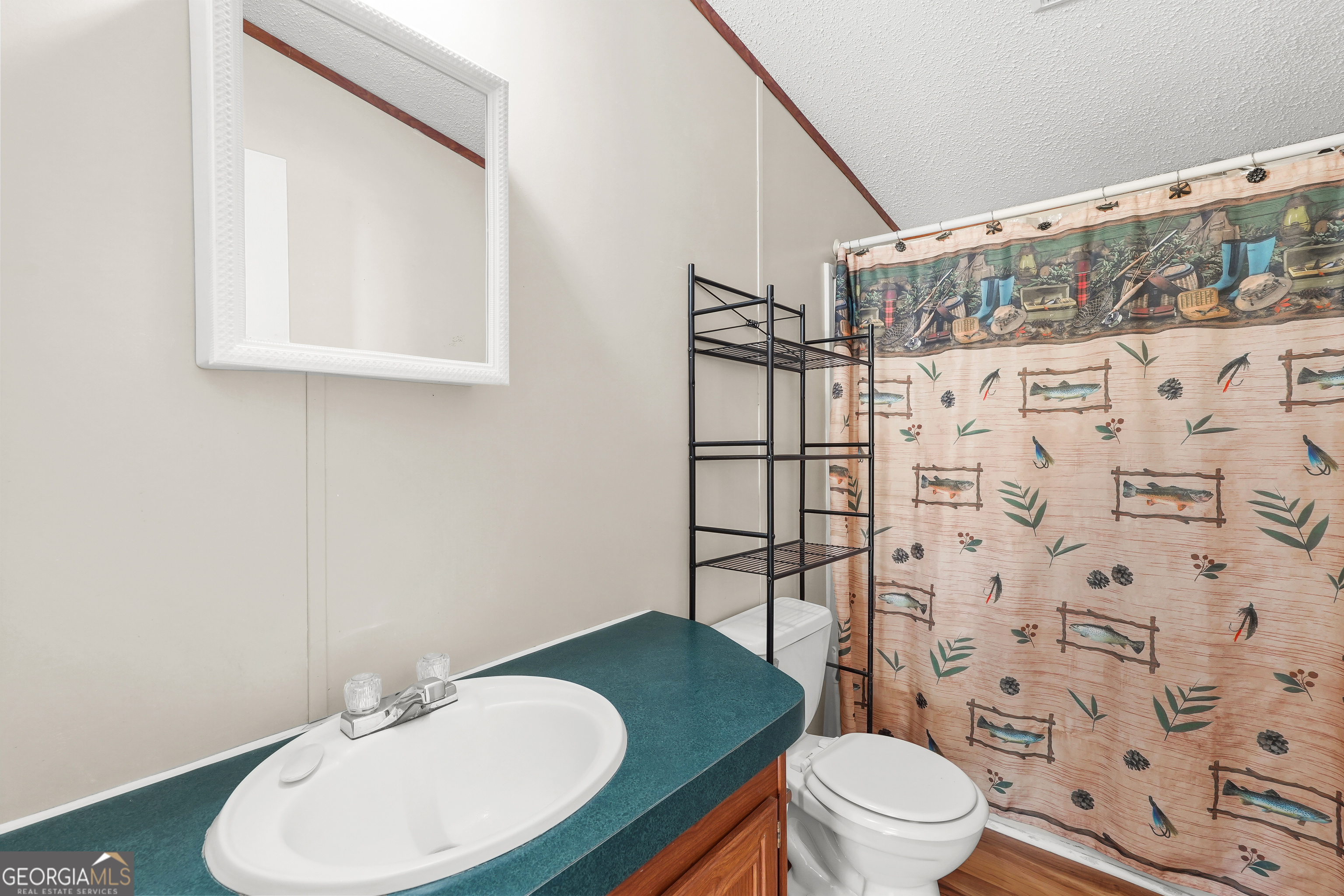 1298 Lee Road Property Photo 5