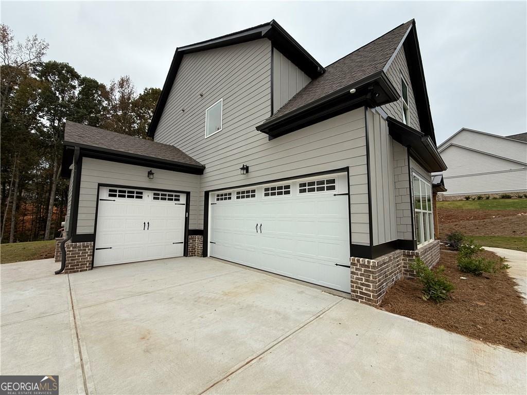 3229 Traditions Way Property Photo 3