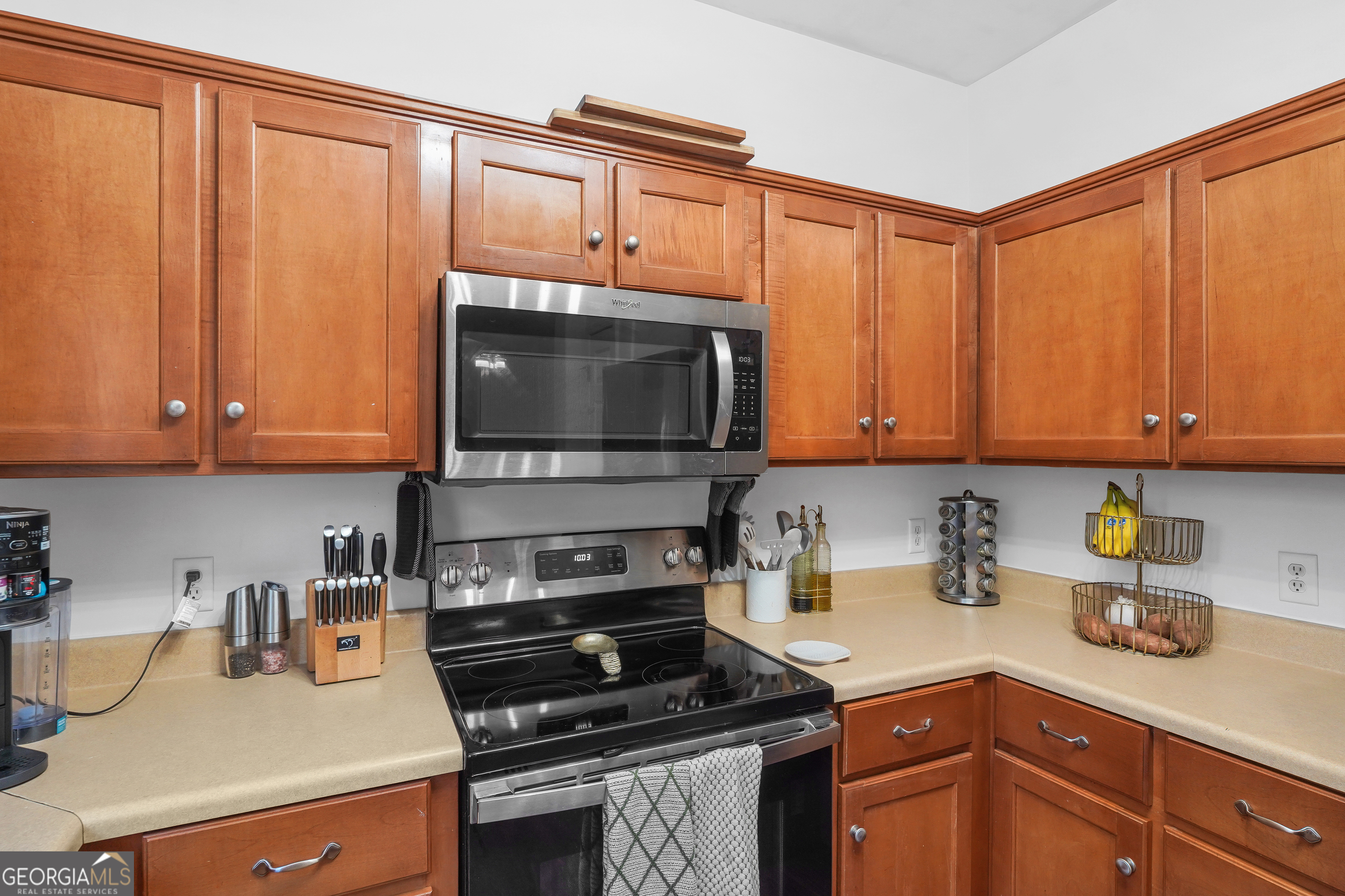 22 Chapel Lake N Property Photo 15