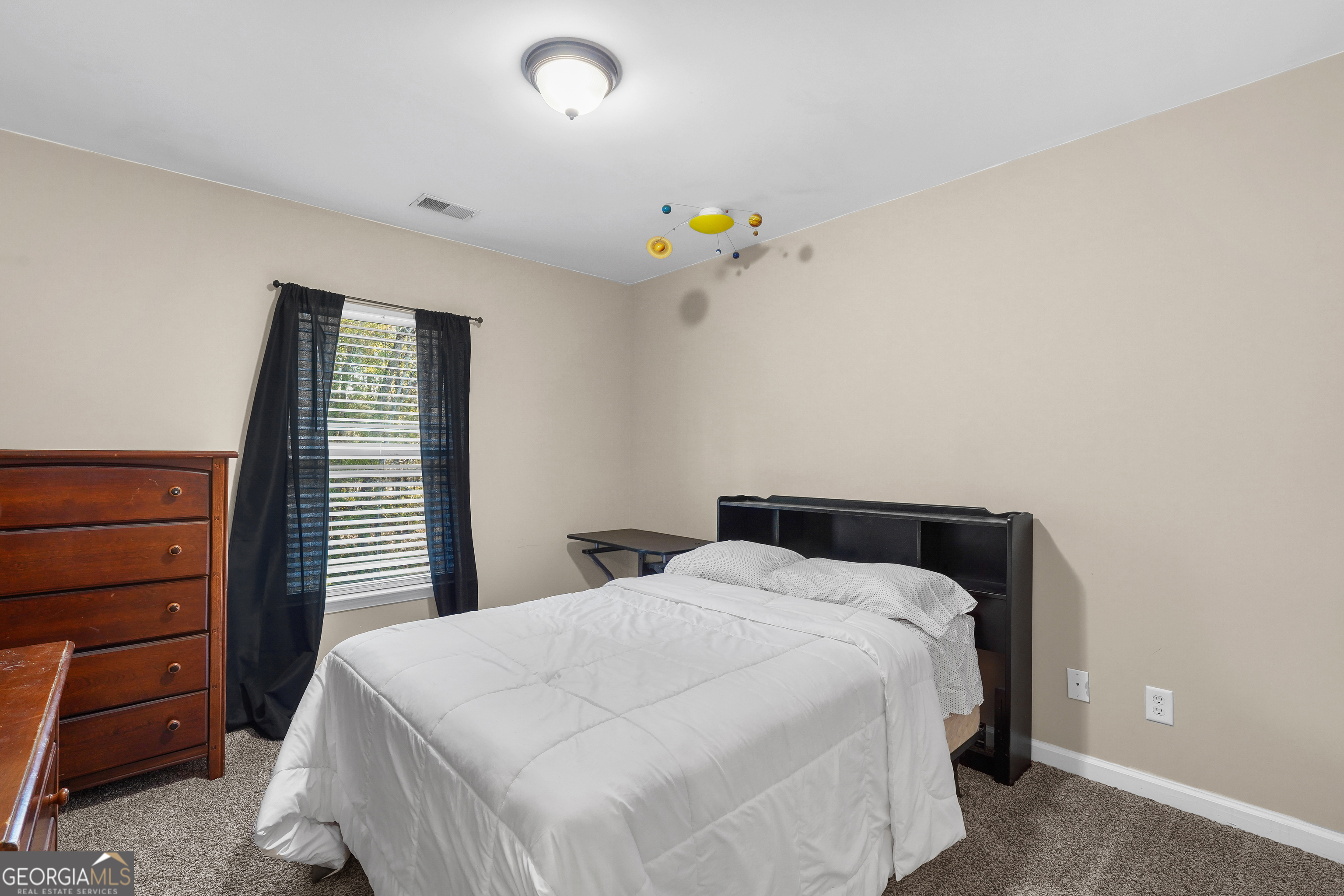 22 Chapel Lake N Property Photo 23