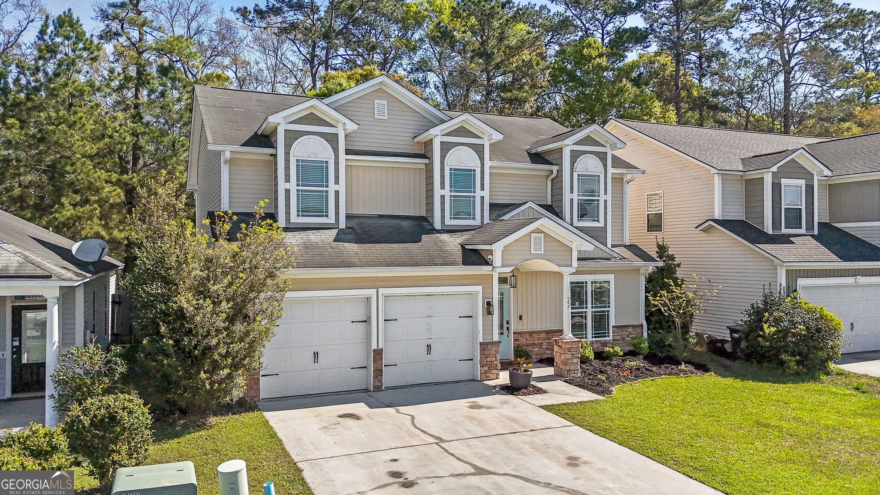 22 Chapel Lake N Property Photo 43