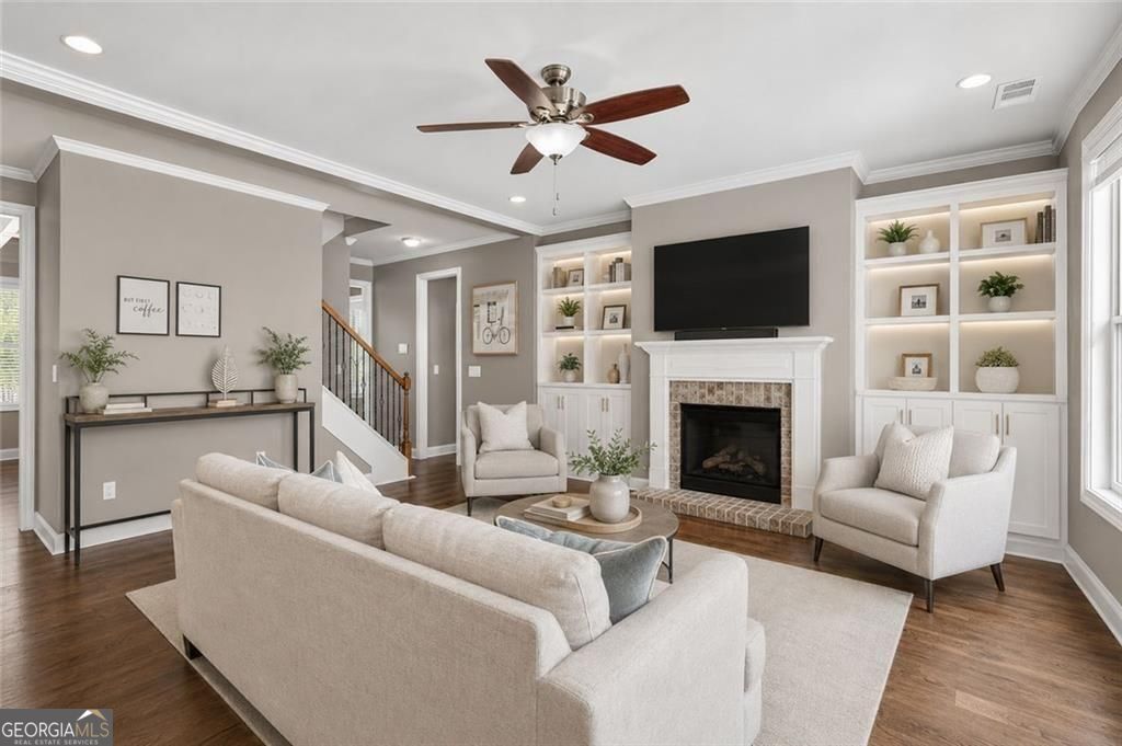 209 Enfield Lane Property Photo 10