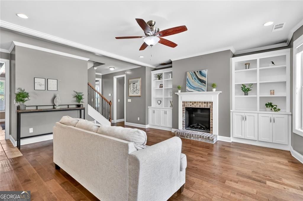 209 Enfield Lane Property Photo 11