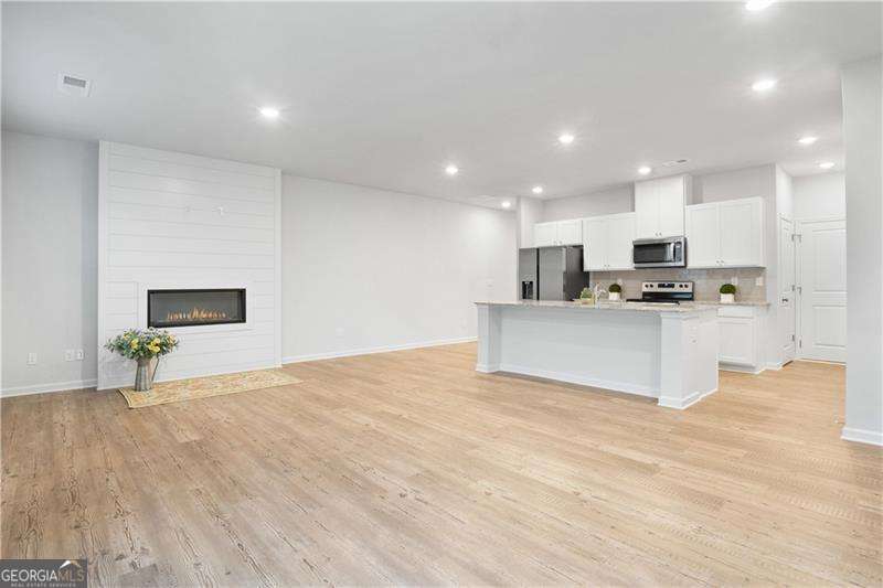 5332 Melbourne Lane Property Photo 1