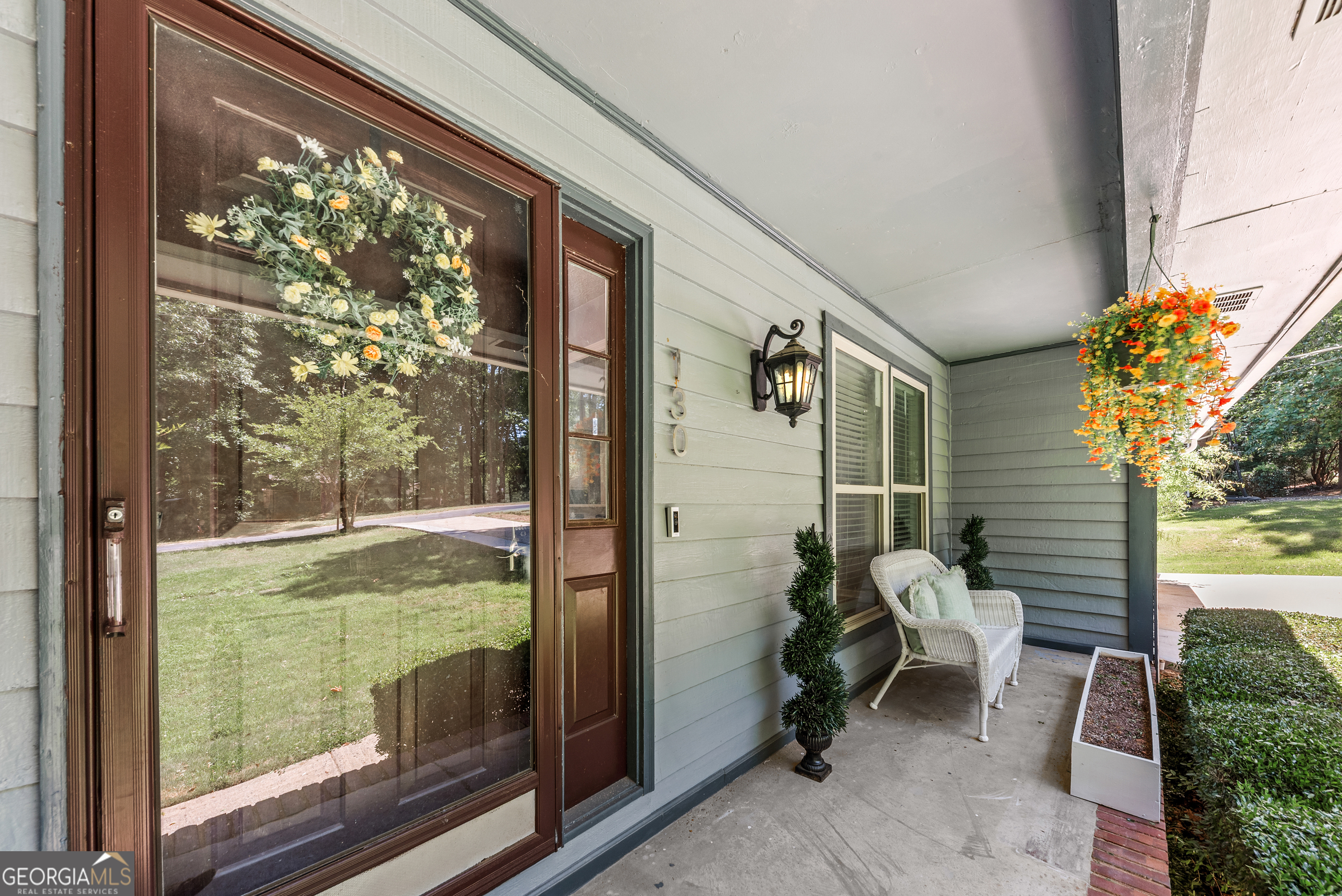 130 Saint Paul Drive Property Photo 2