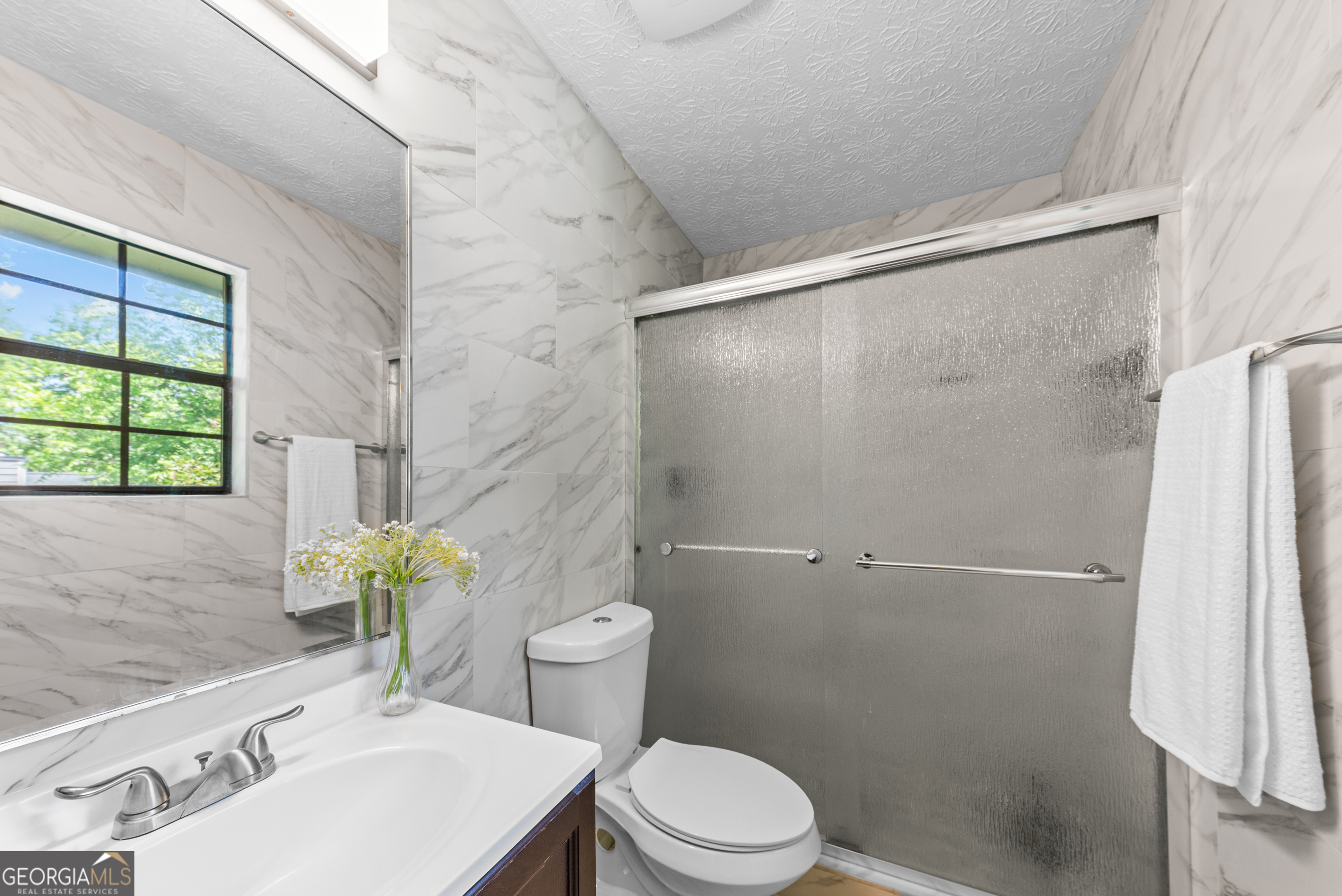 130 Saint Paul Drive Property Photo 14