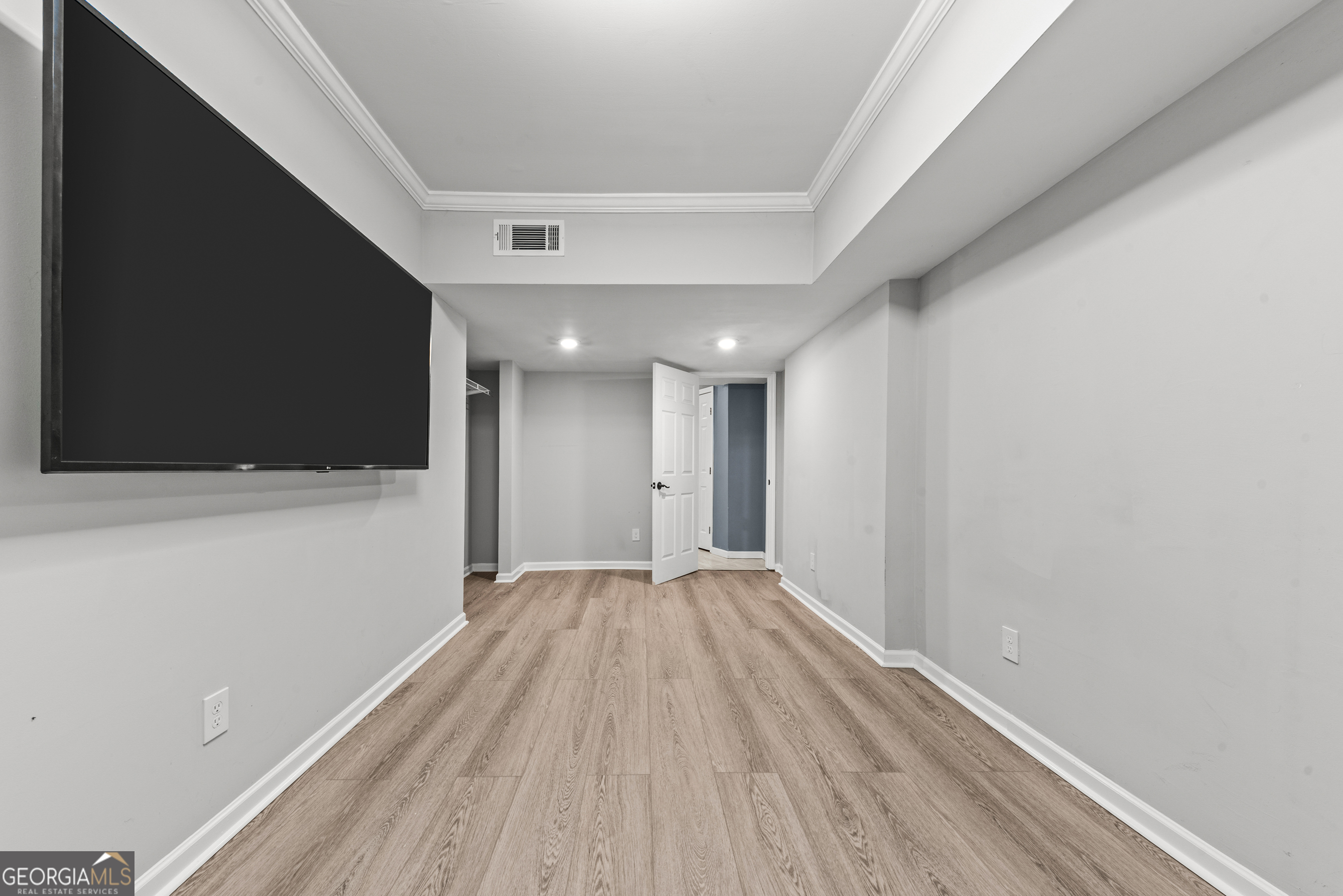 130 Saint Paul Drive Property Photo 21