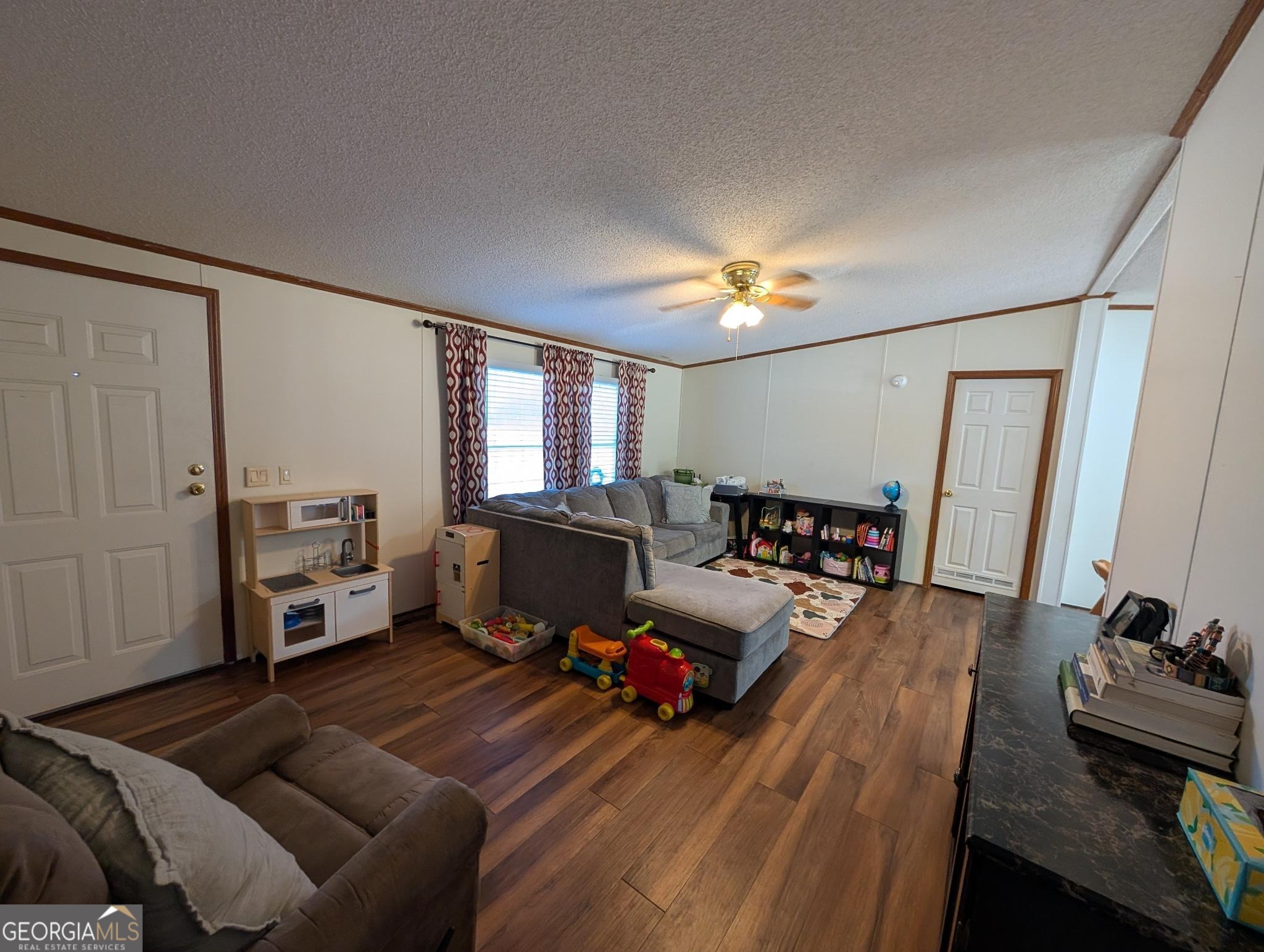 301 Cottonton Road Property Photo 3