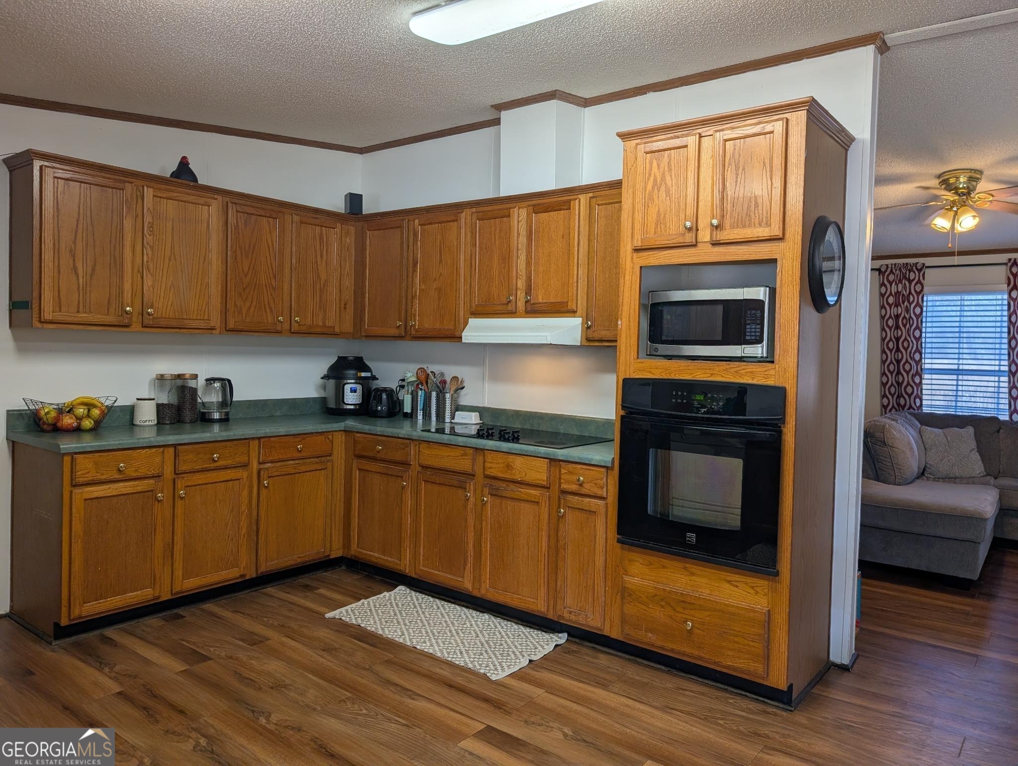301 Cottonton Road Property Photo 5
