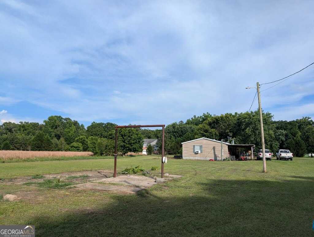 301 Cottonton Road Property Photo 14